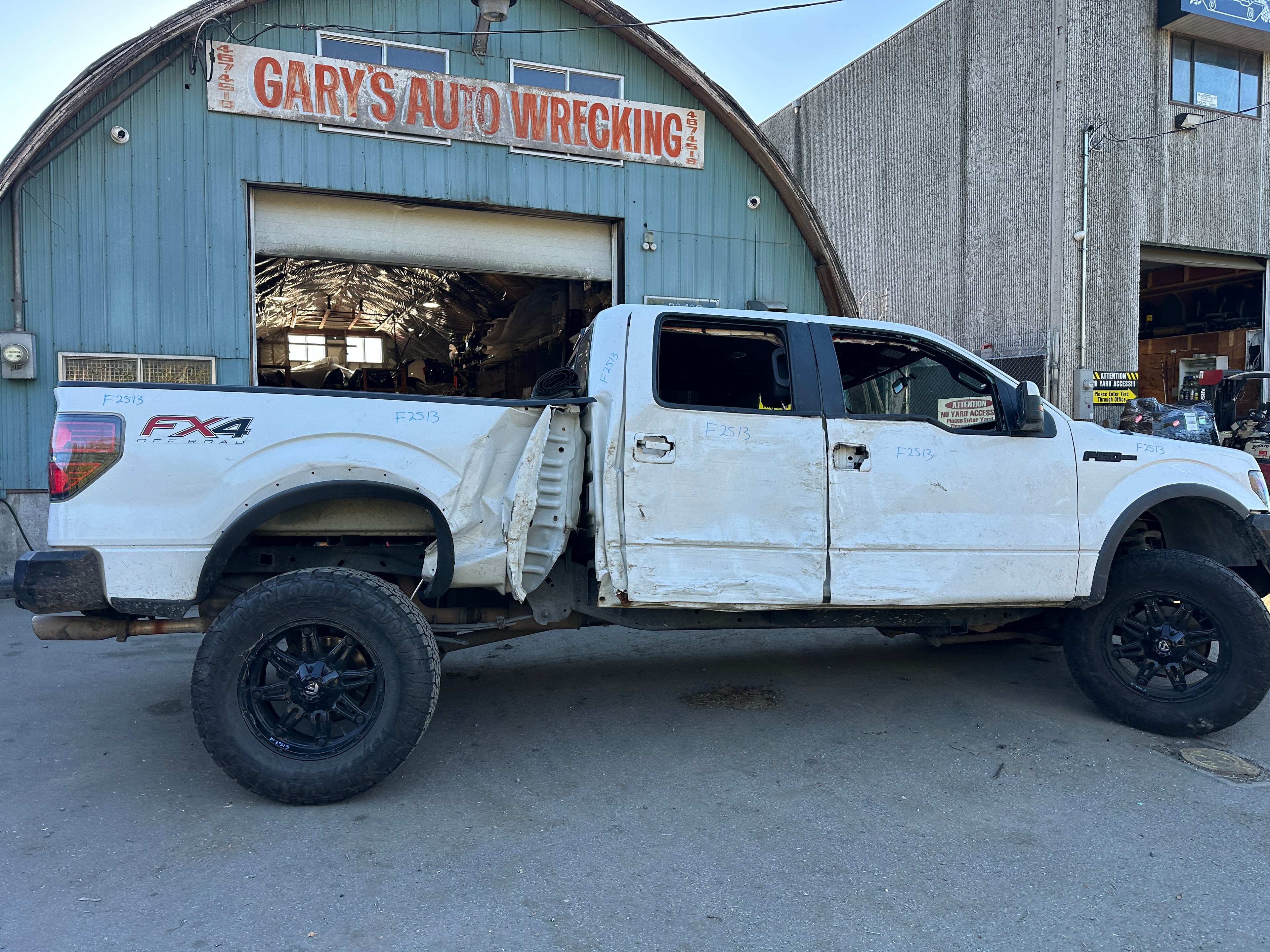 2014 Ford F-150 4x4 5.0 – F2513