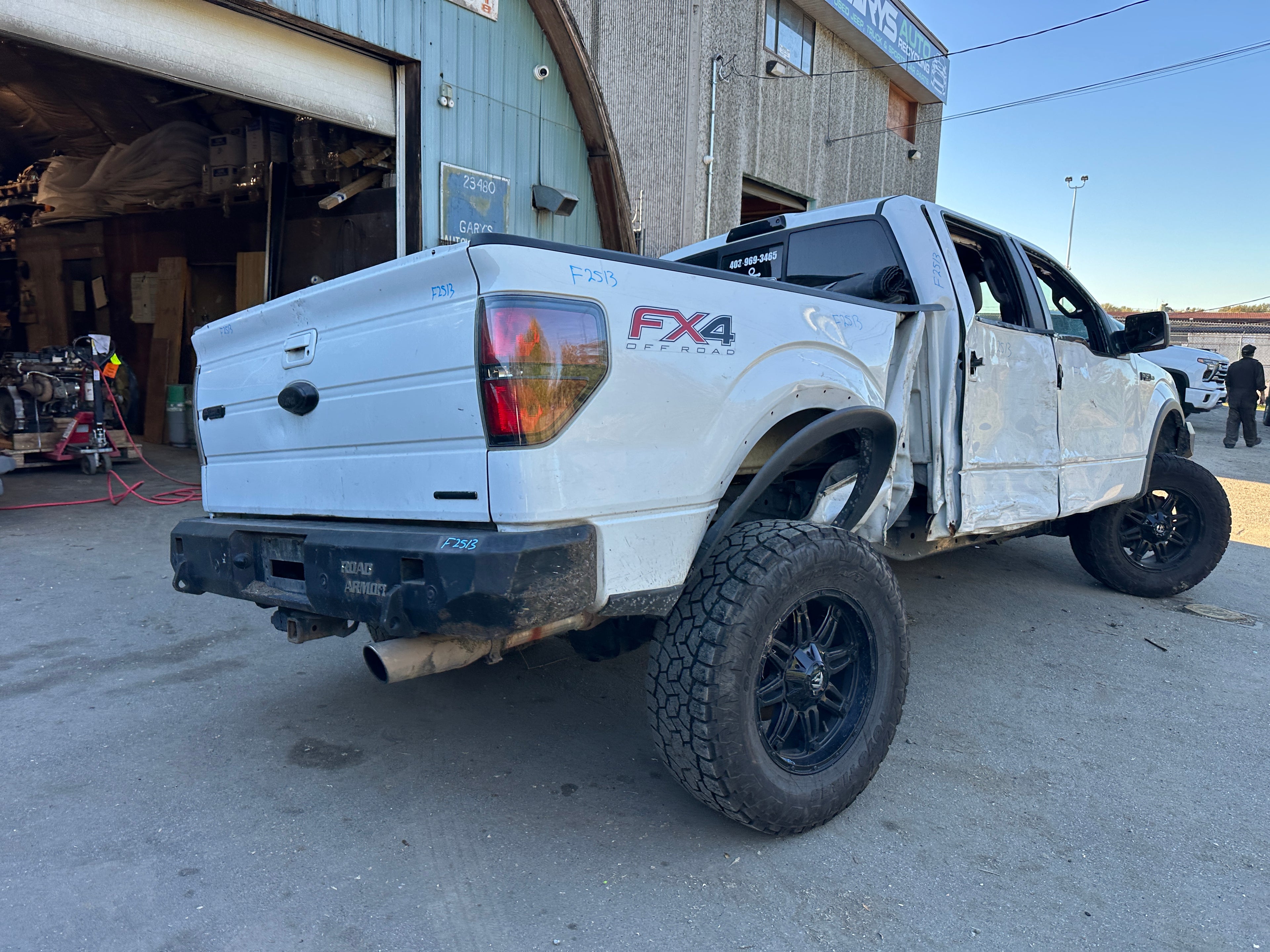 2014 Ford F-150 4x4 5.0 – F2513