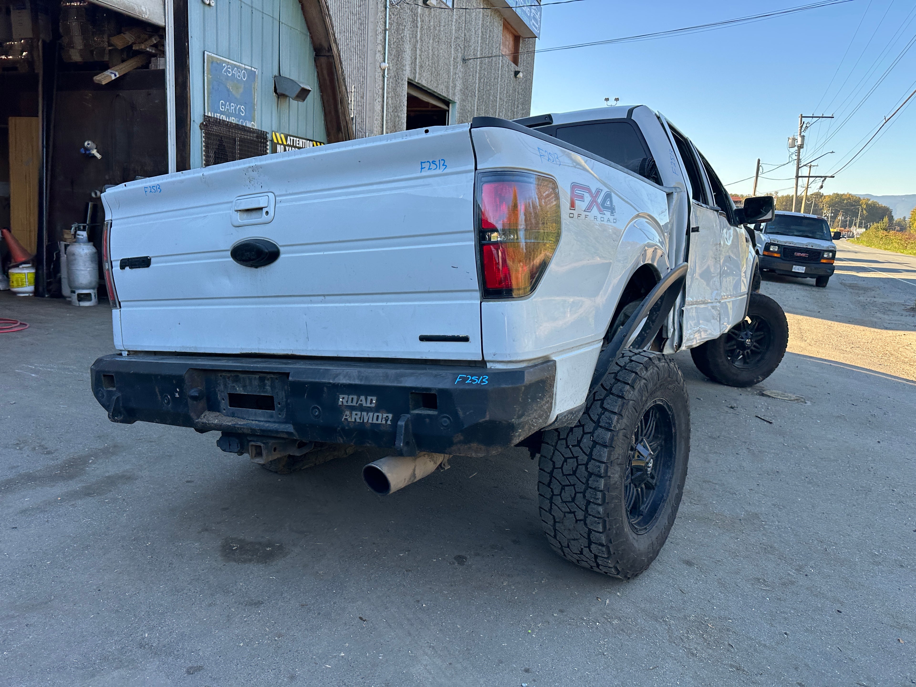 2014 Ford F-150 4x4 5.0 – F2513