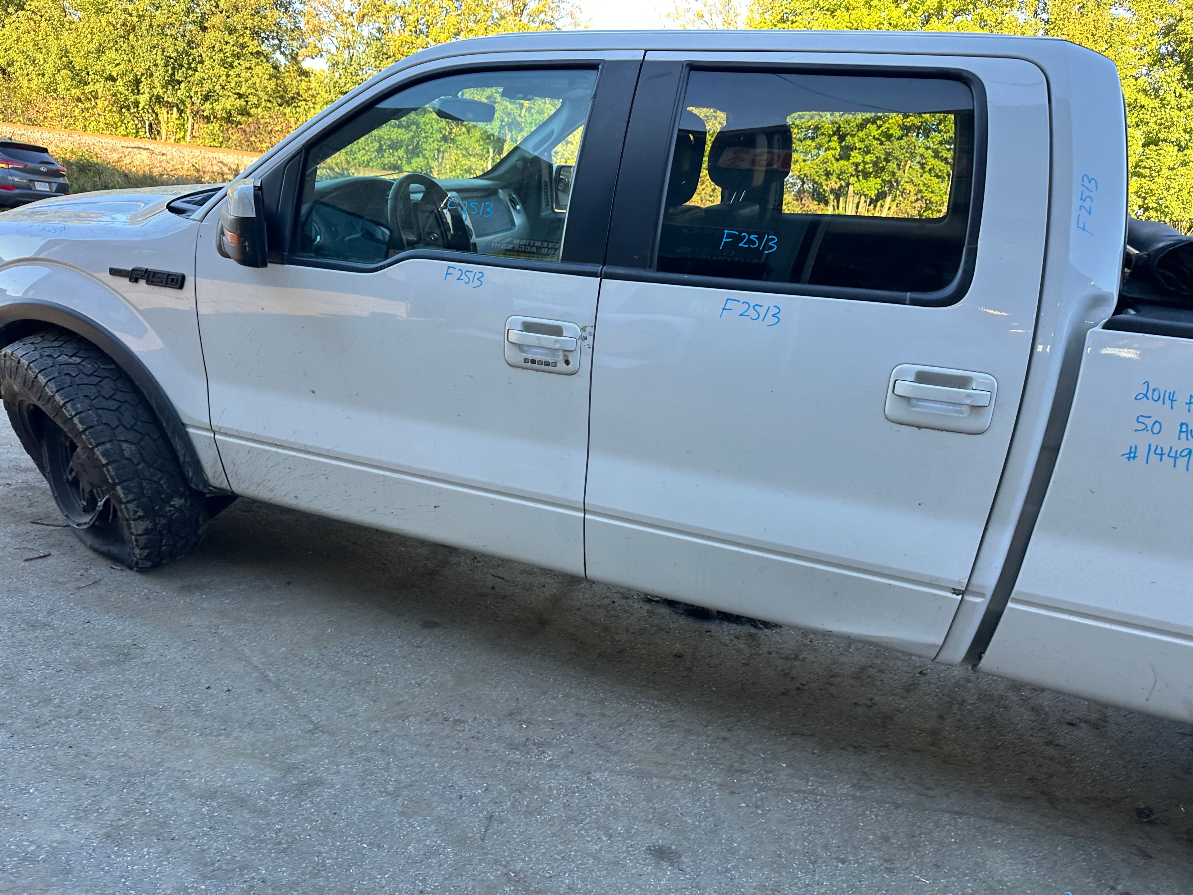 2014 Ford F-150 4x4 5.0 – F2513