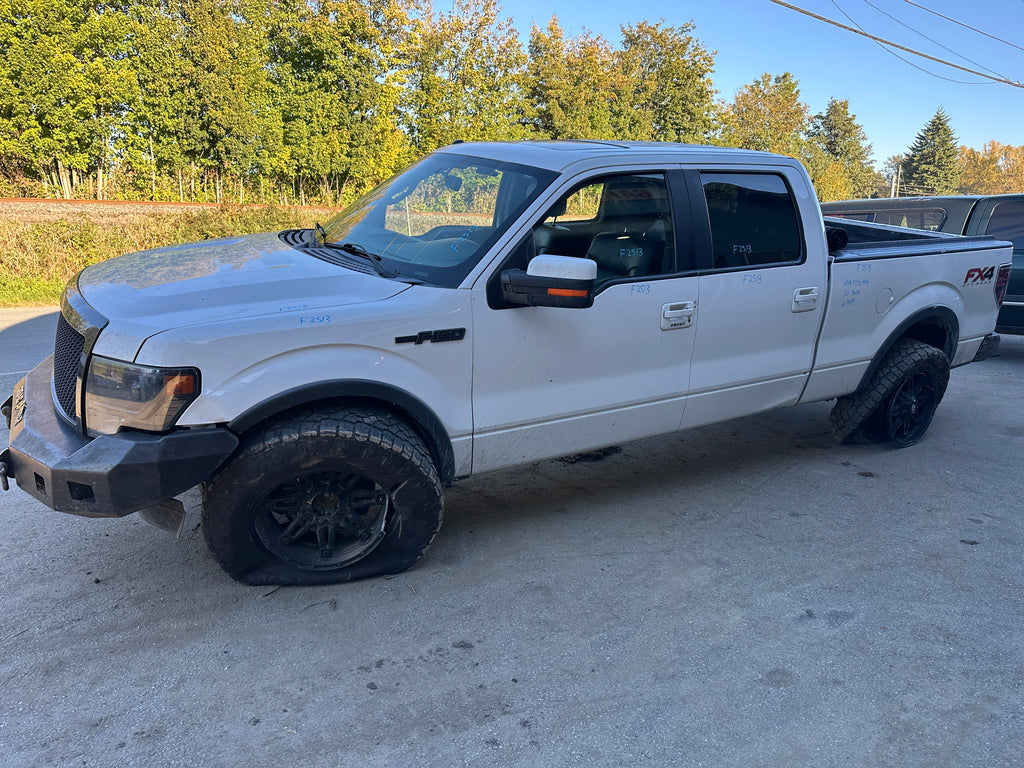 2014 Ford F-150 4x4 5.0 – F2513