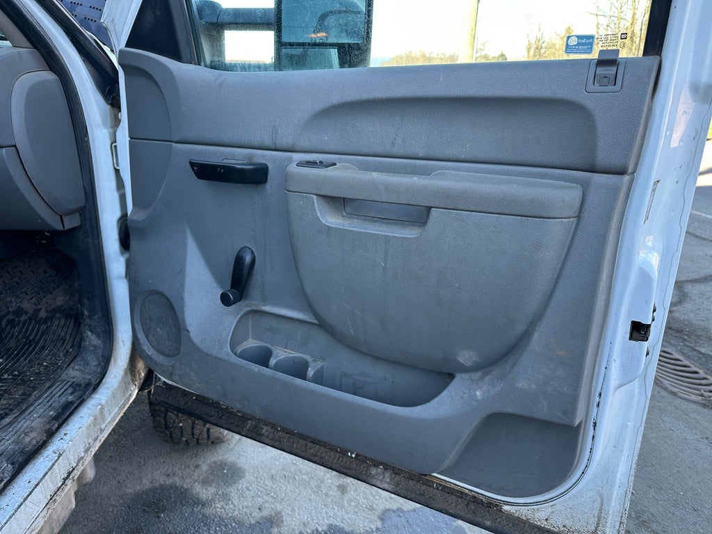 2011 Chevrolet Silverado 3500HD 6.6L LML Duramax – C2503