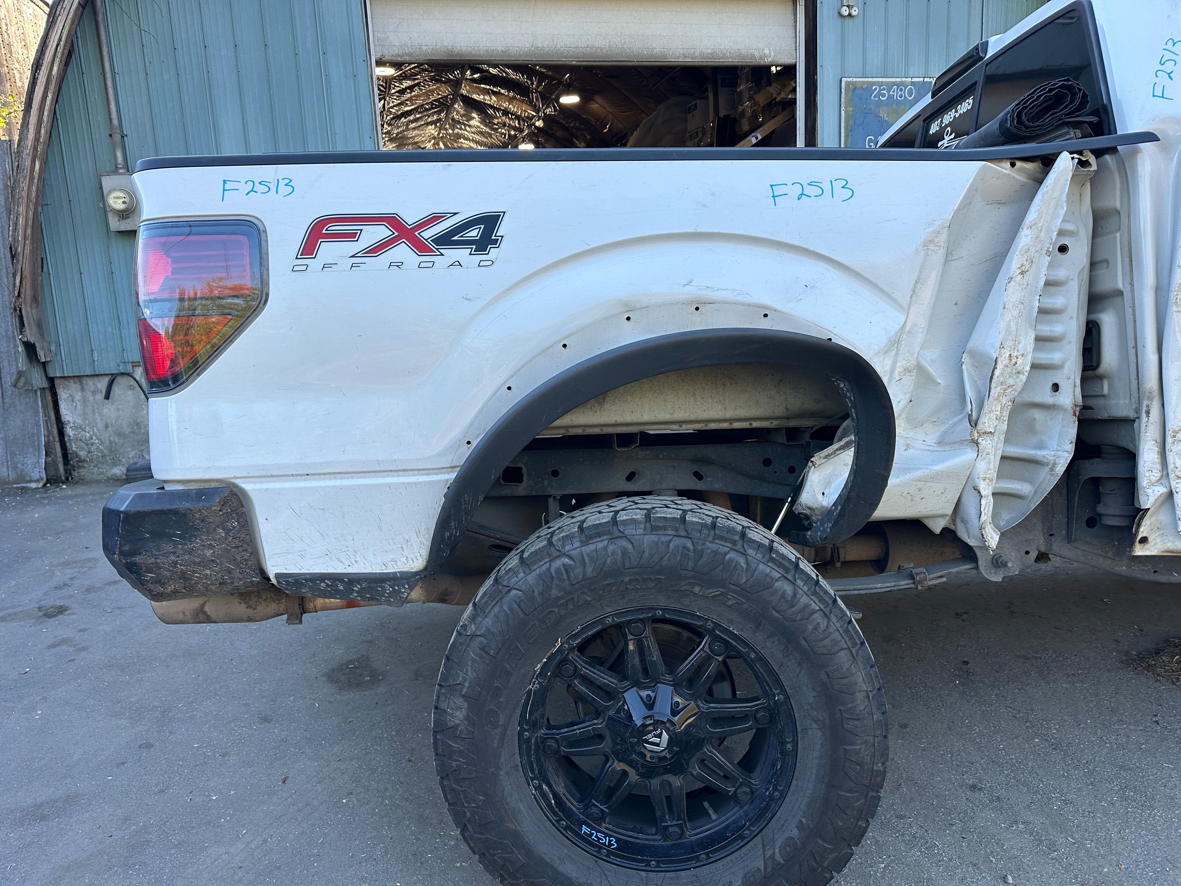 2014 Ford F-150 4x4 5.0 – F2513