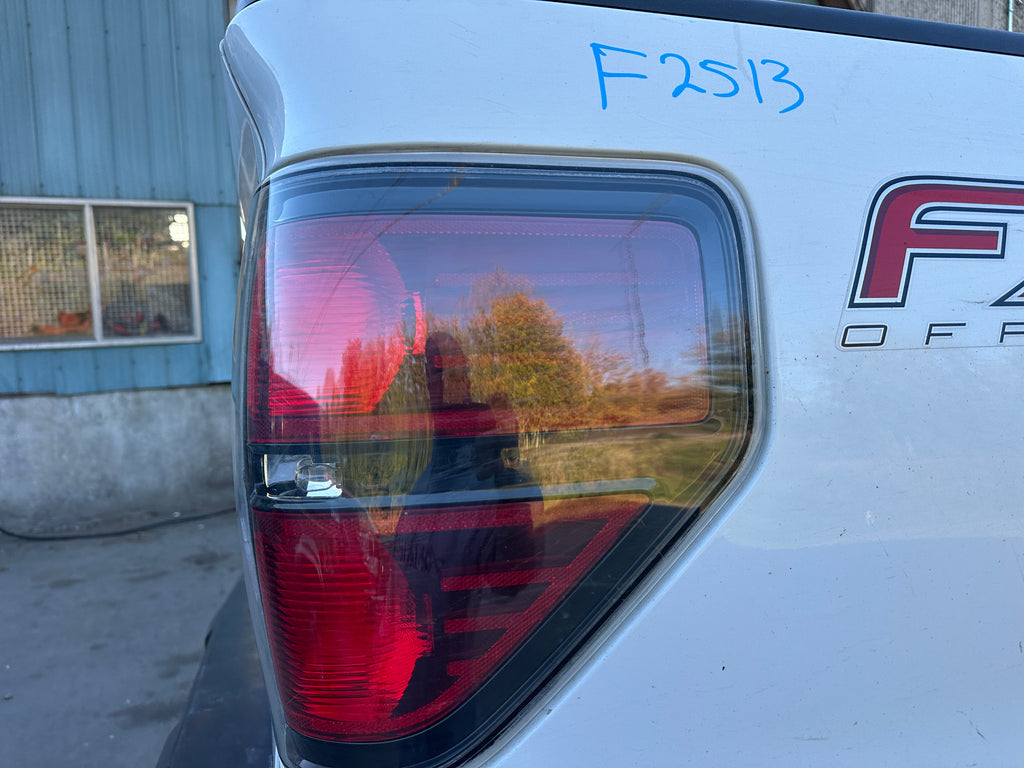 2014 Ford F-150 4x4 5.0 – F2513