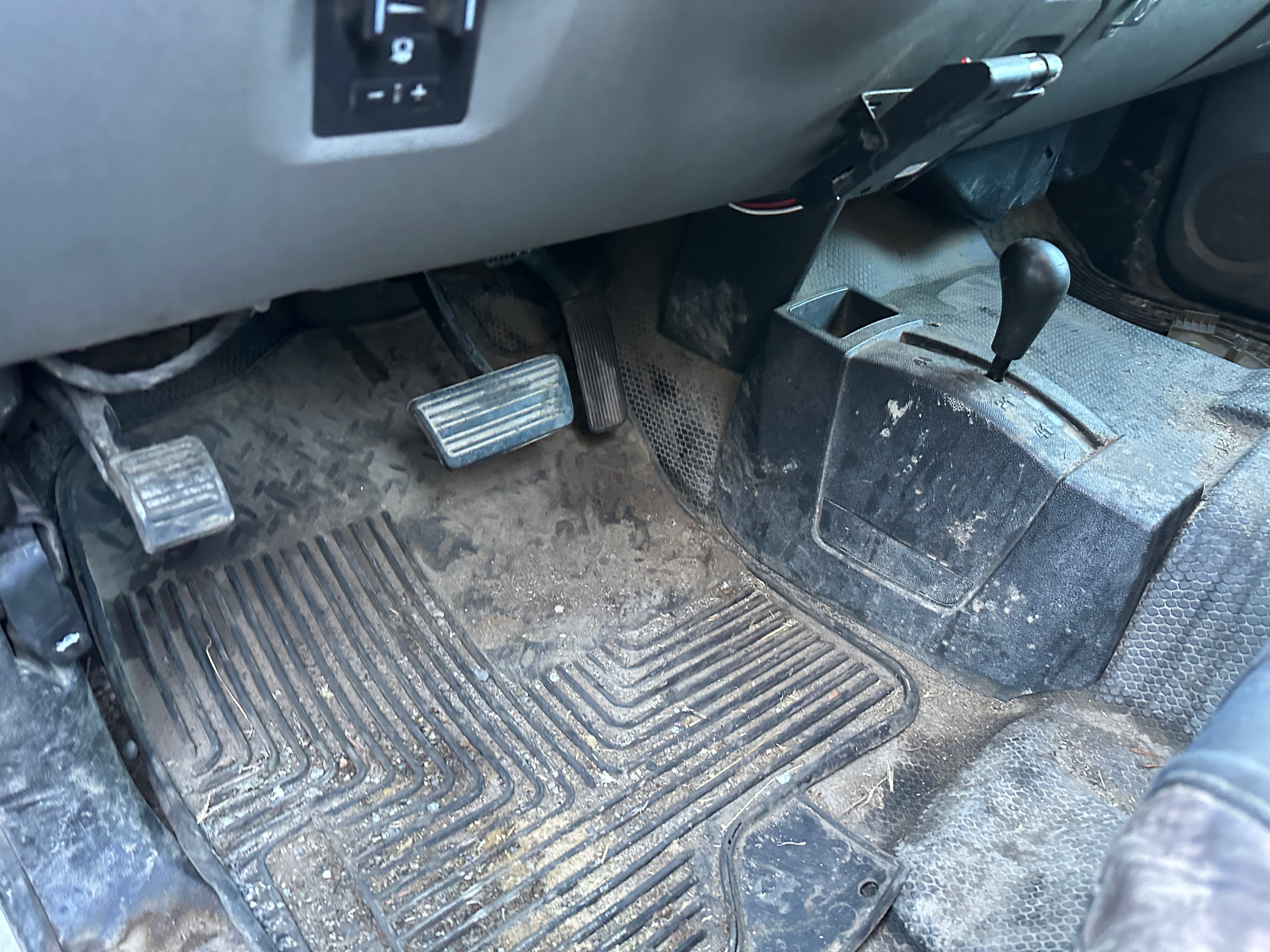 2011 Chevrolet Silverado 3500HD 6.6L LML Duramax – C2503