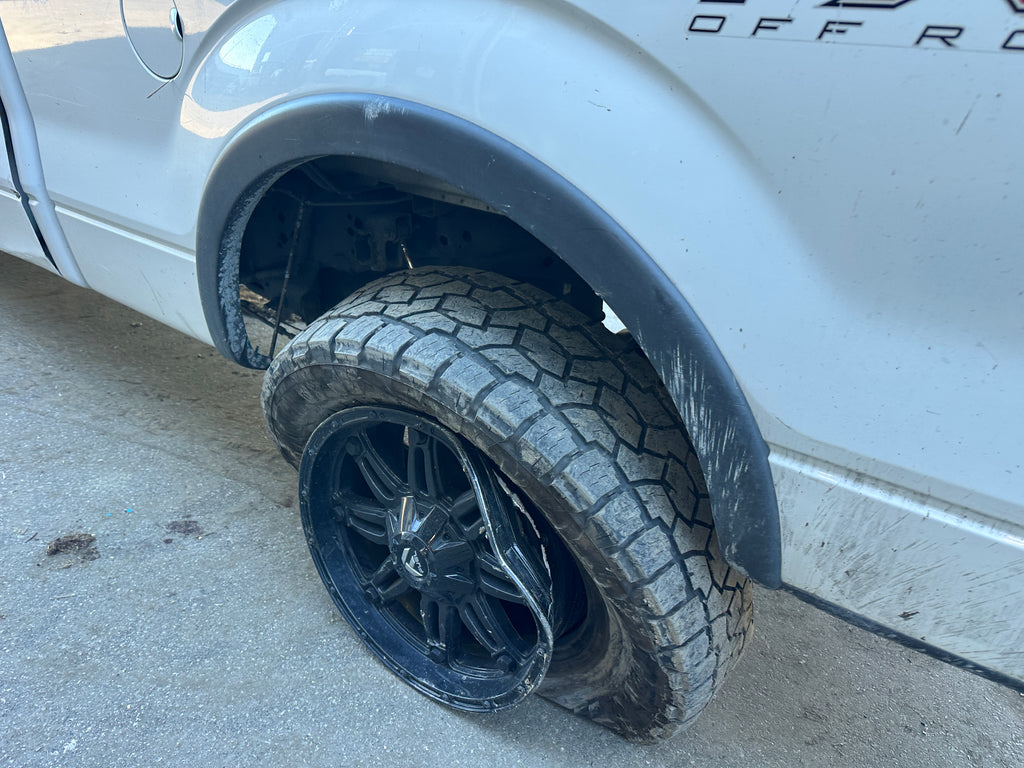 2014 Ford F-150 4x4 5.0 – F2513