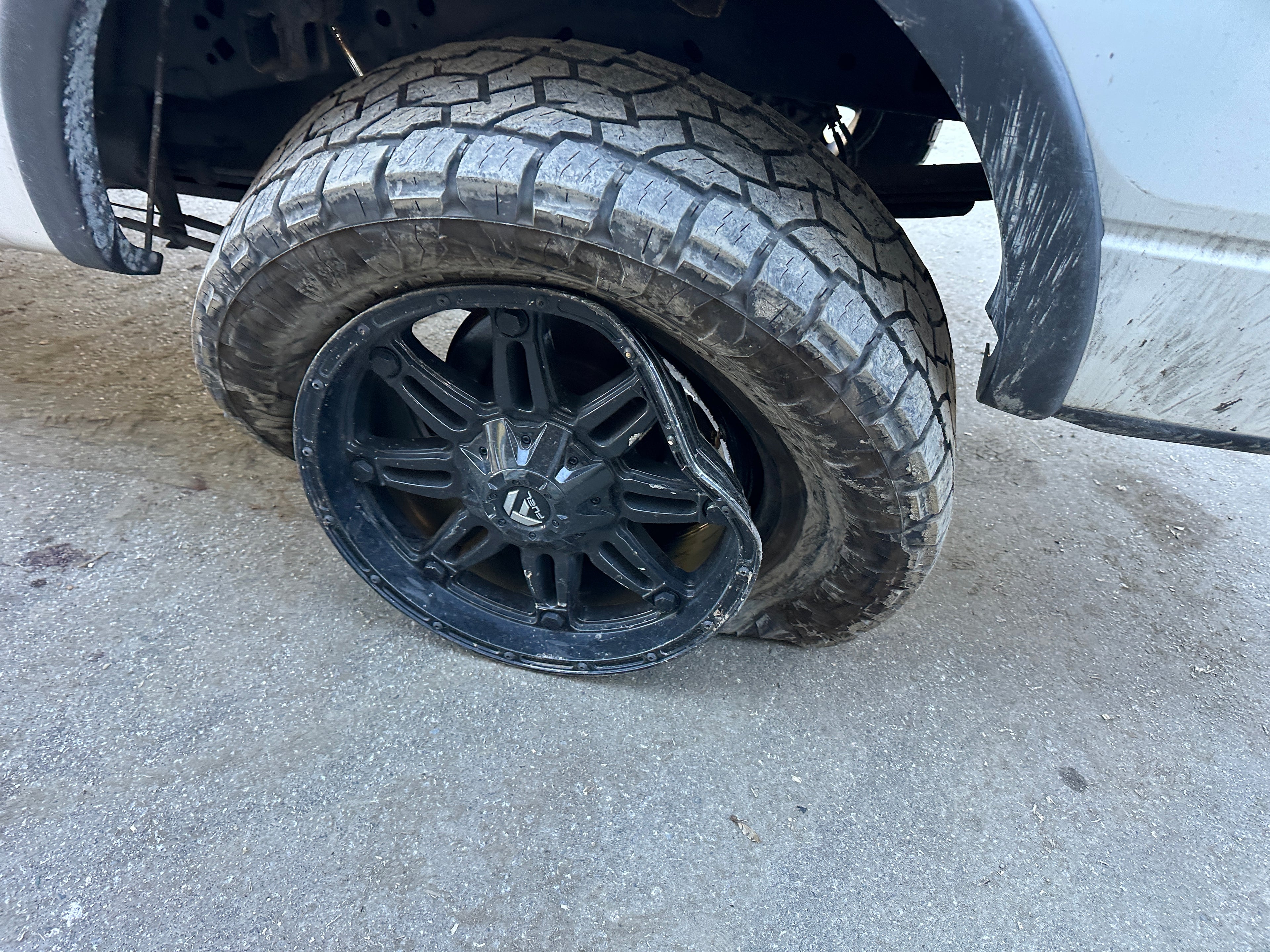 2014 Ford F-150 4x4 5.0 – F2513