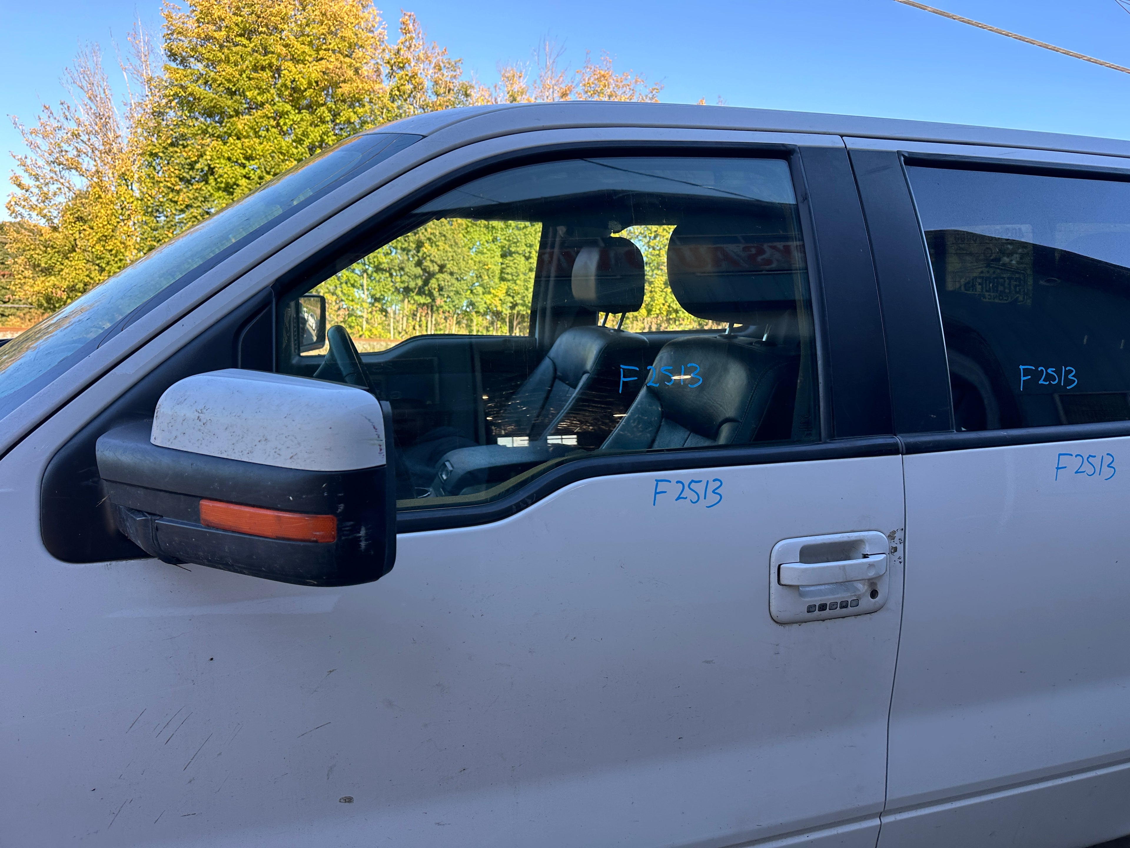 2014 Ford F-150 4x4 5.0 – F2513