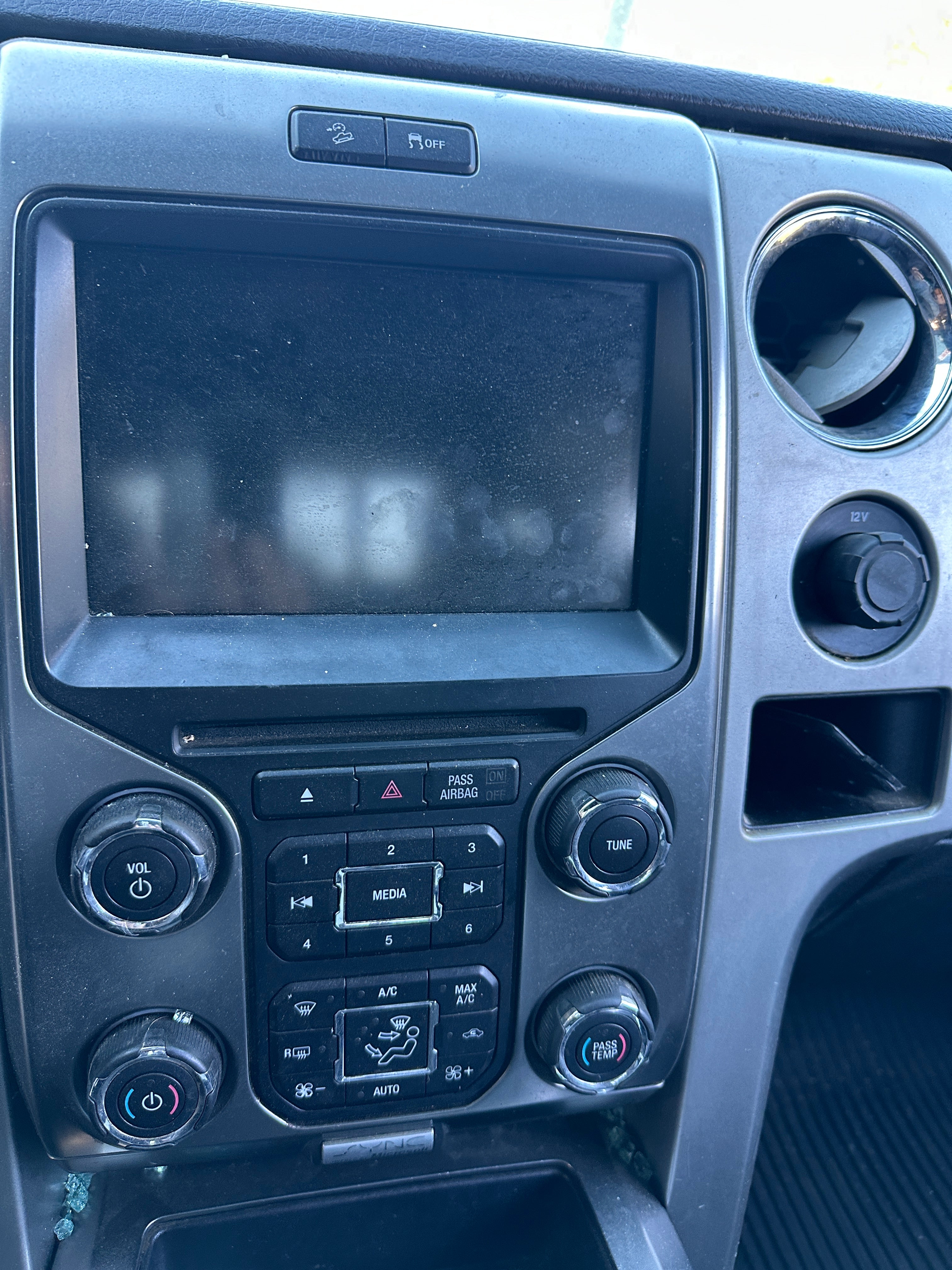 2014 Ford F-150 4x4 5.0 – F2513