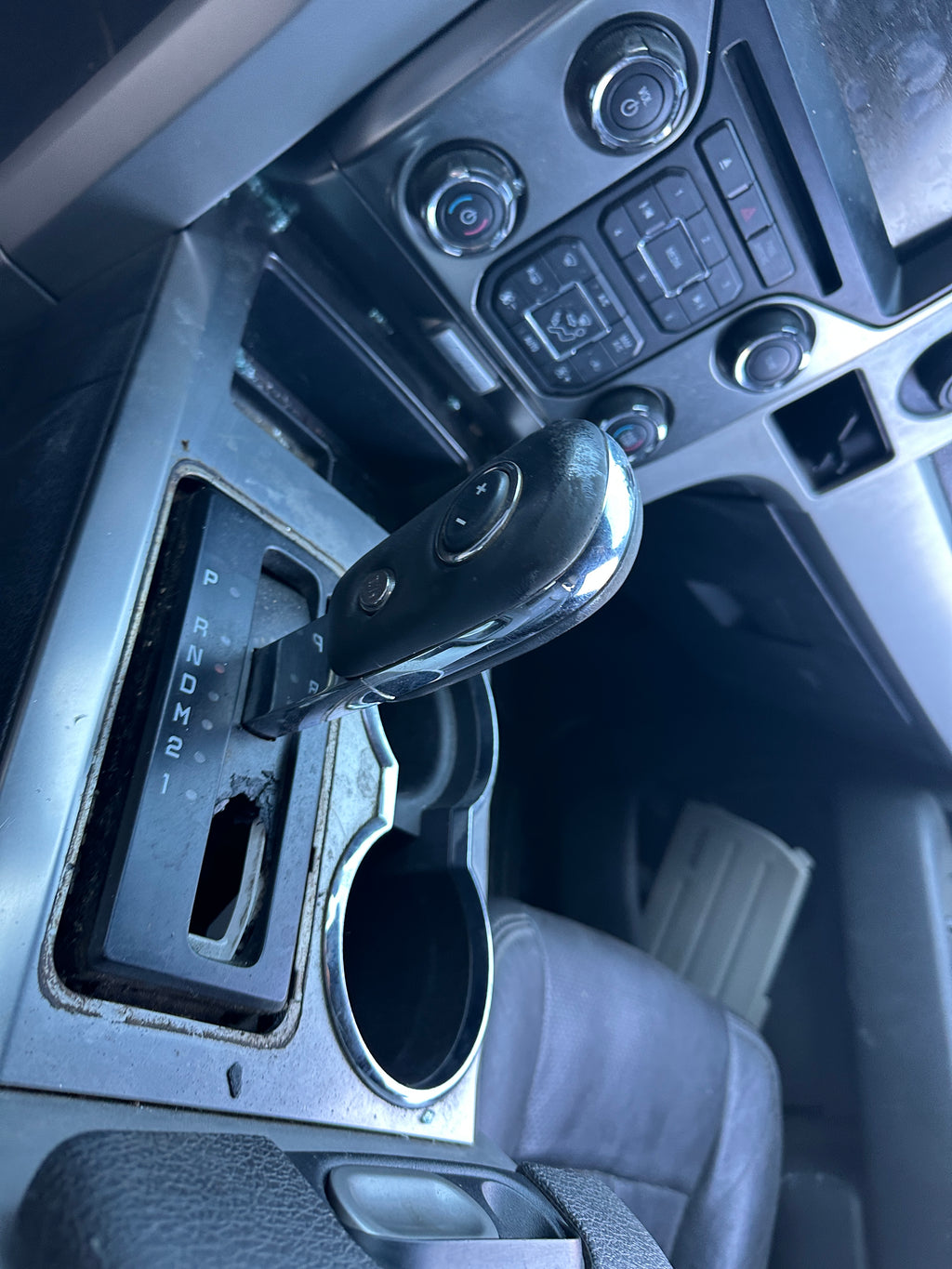 2014 Ford F-150 4x4 5.0 – F2513