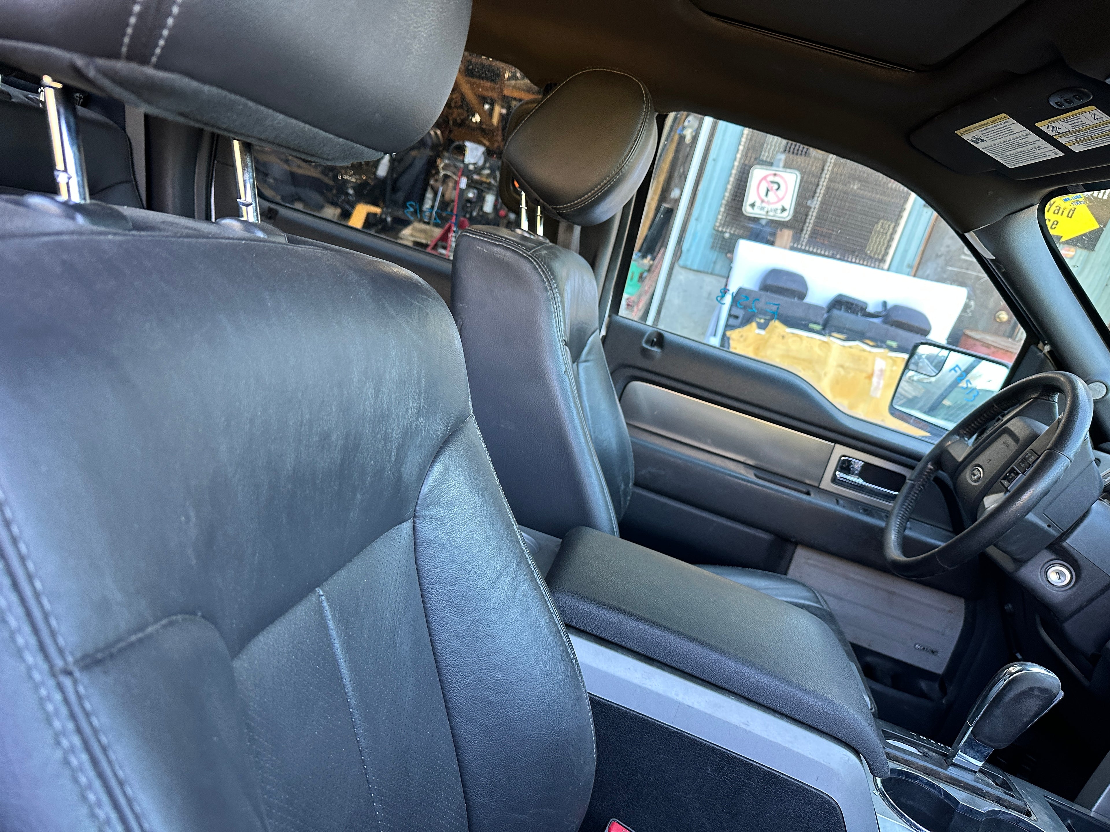 2014 Ford F-150 4x4 5.0 – F2513