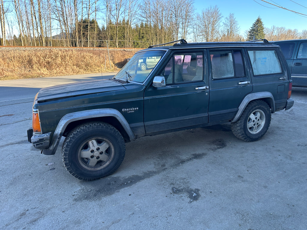 1992 Jeep Cherokee XJ 4.0 – J2505