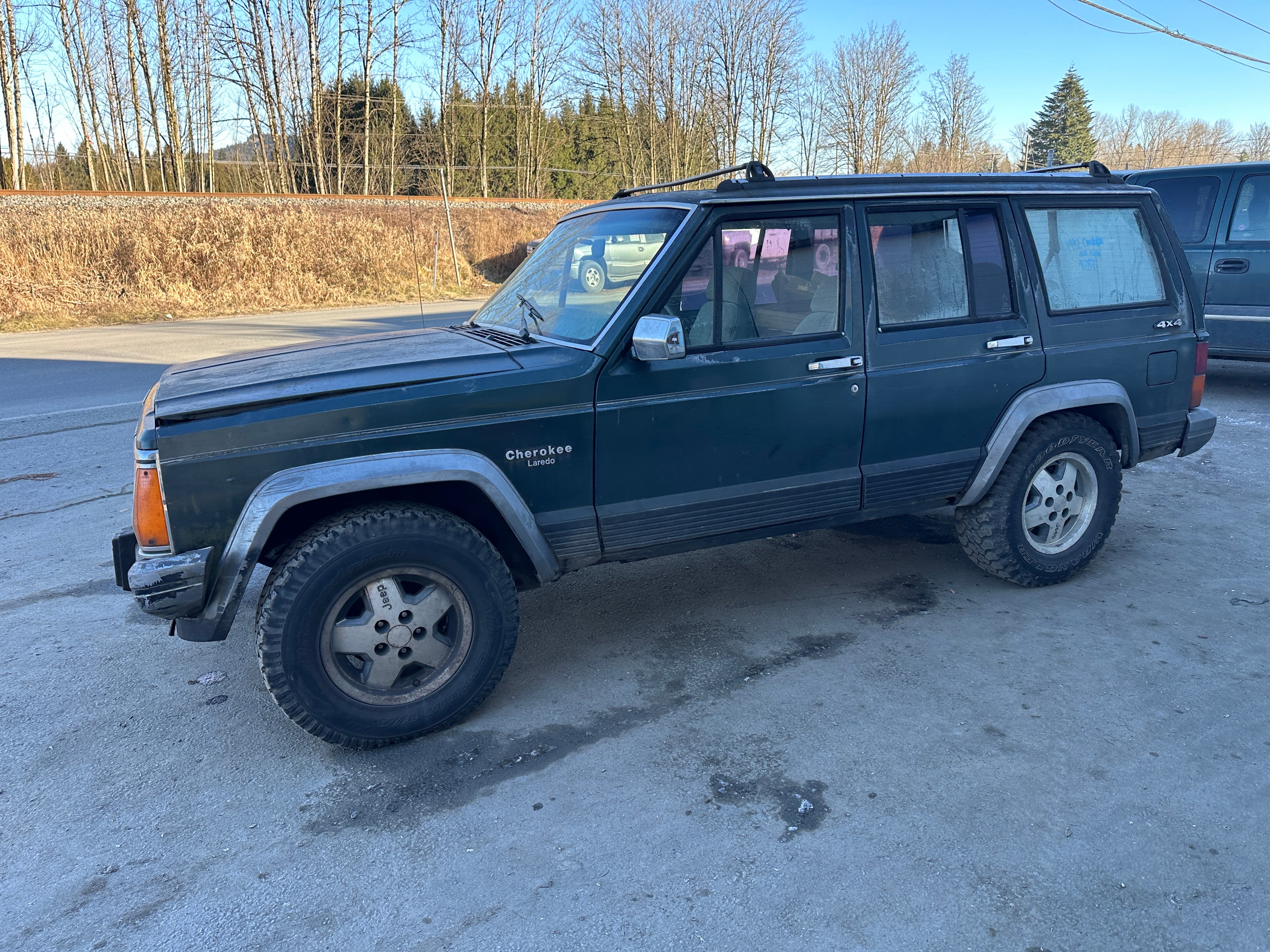 1992 Jeep Cherokee XJ 4.0 – J2505