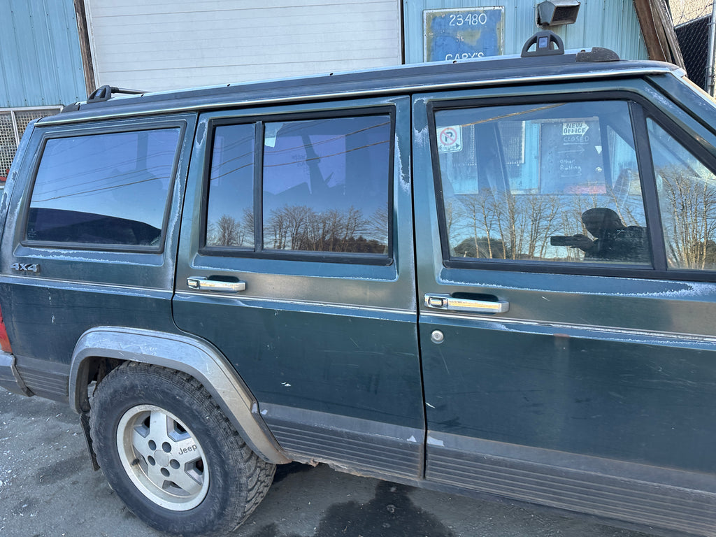 1992 Jeep Cherokee XJ 4.0 – J2505