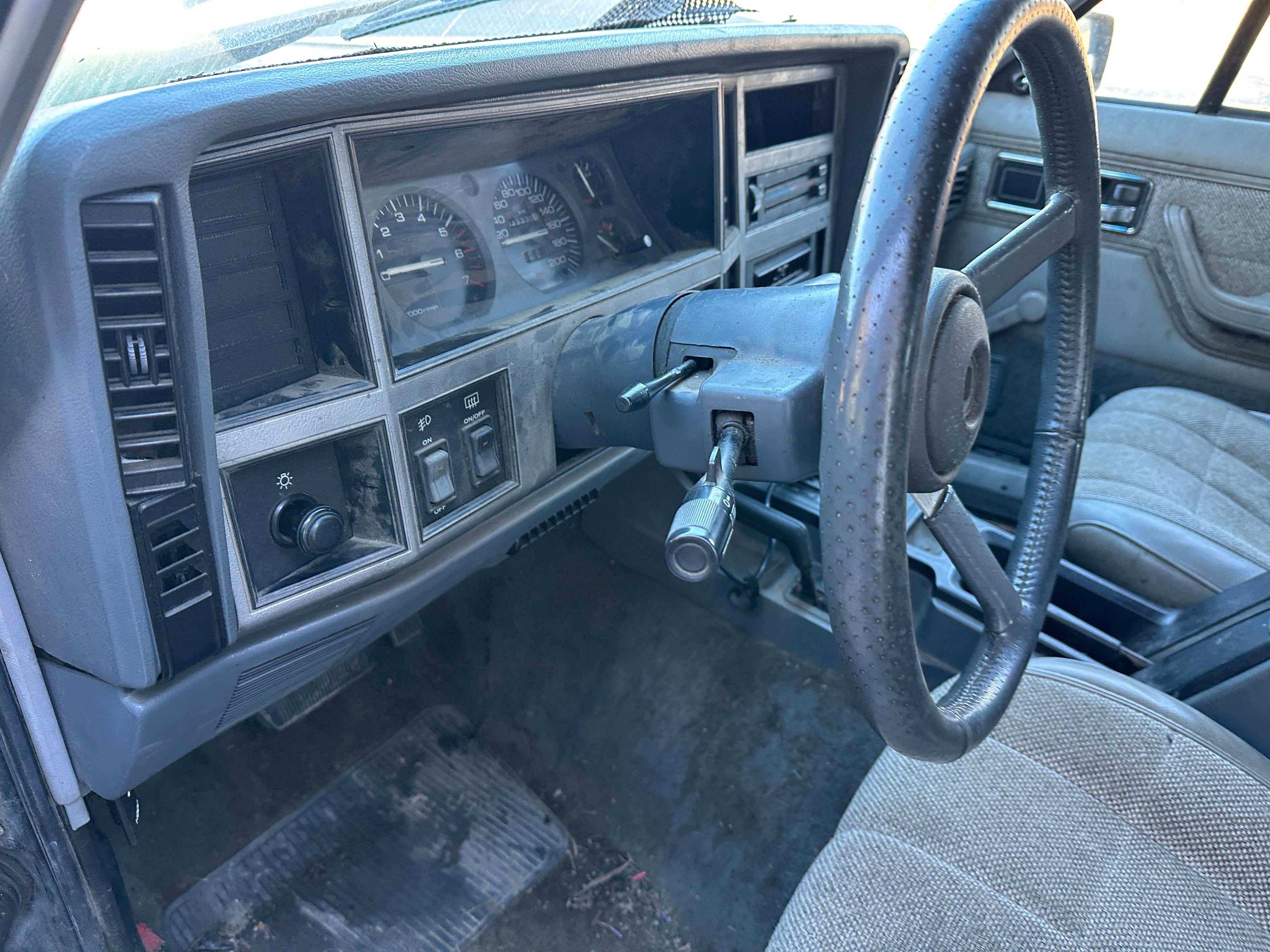 1992 Jeep Cherokee XJ 4.0 – J2505