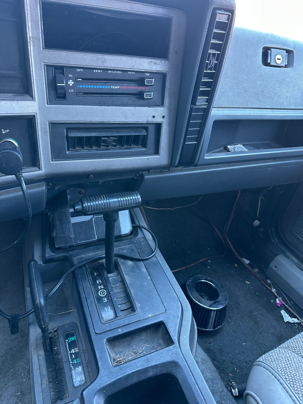 1992 Jeep Cherokee XJ 4.0 – J2505