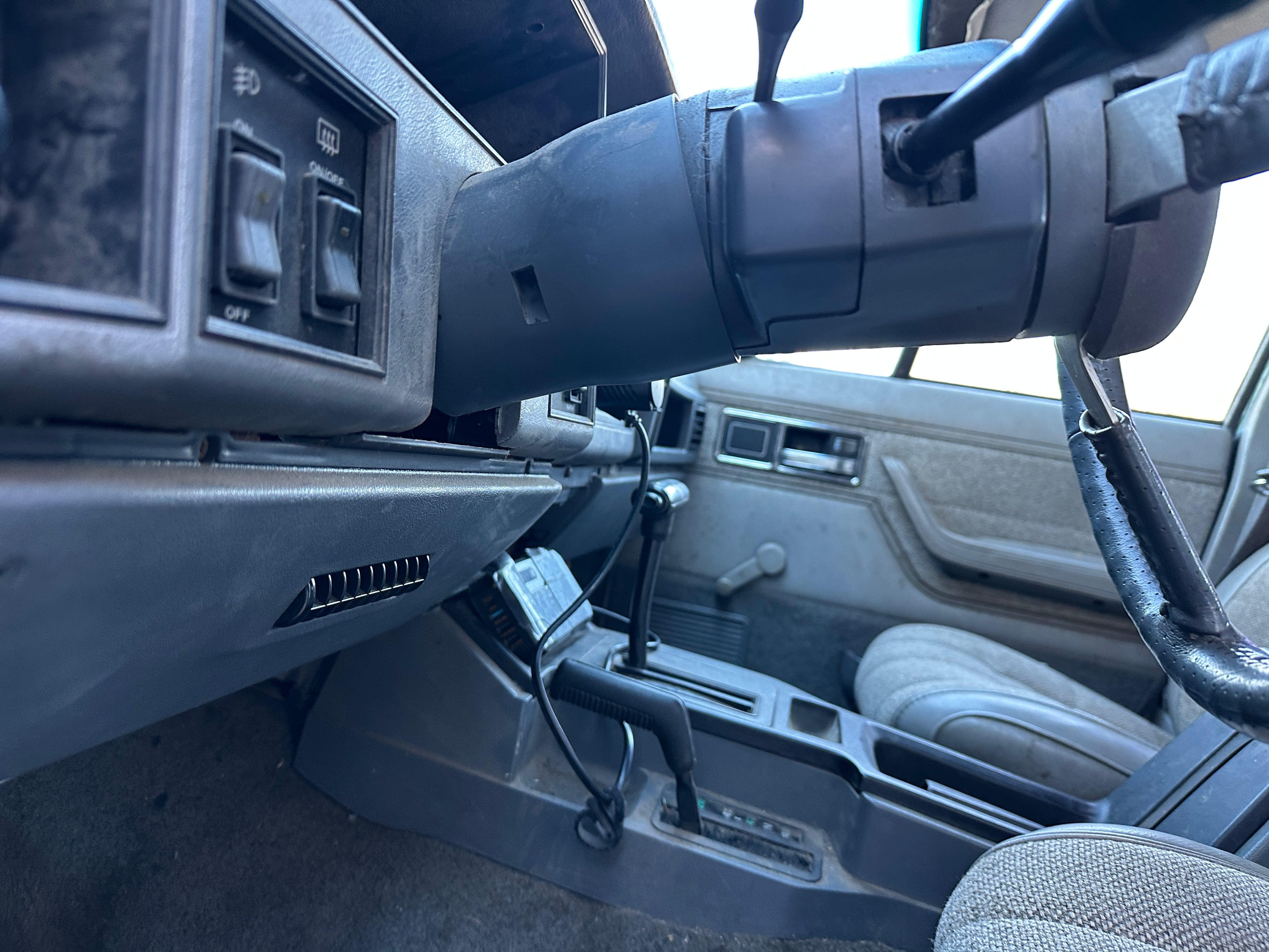 1992 Jeep Cherokee XJ 4.0 – J2505