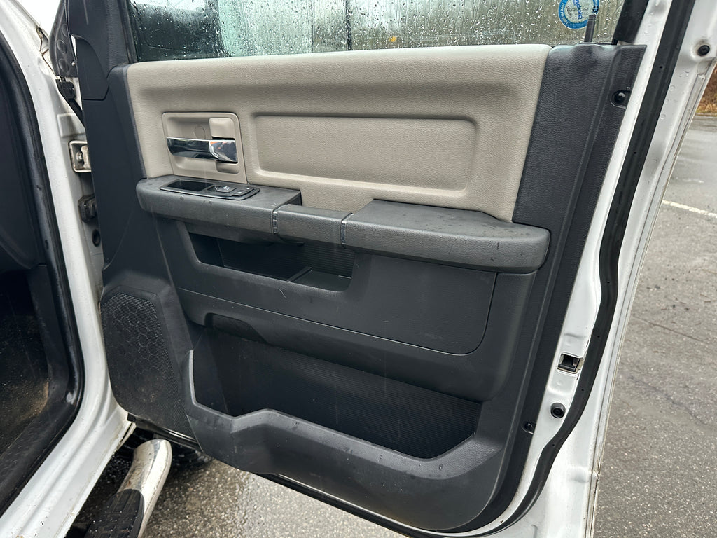 2012 Dodge Ram 3500 SLT 6.7 Cummins – D2602