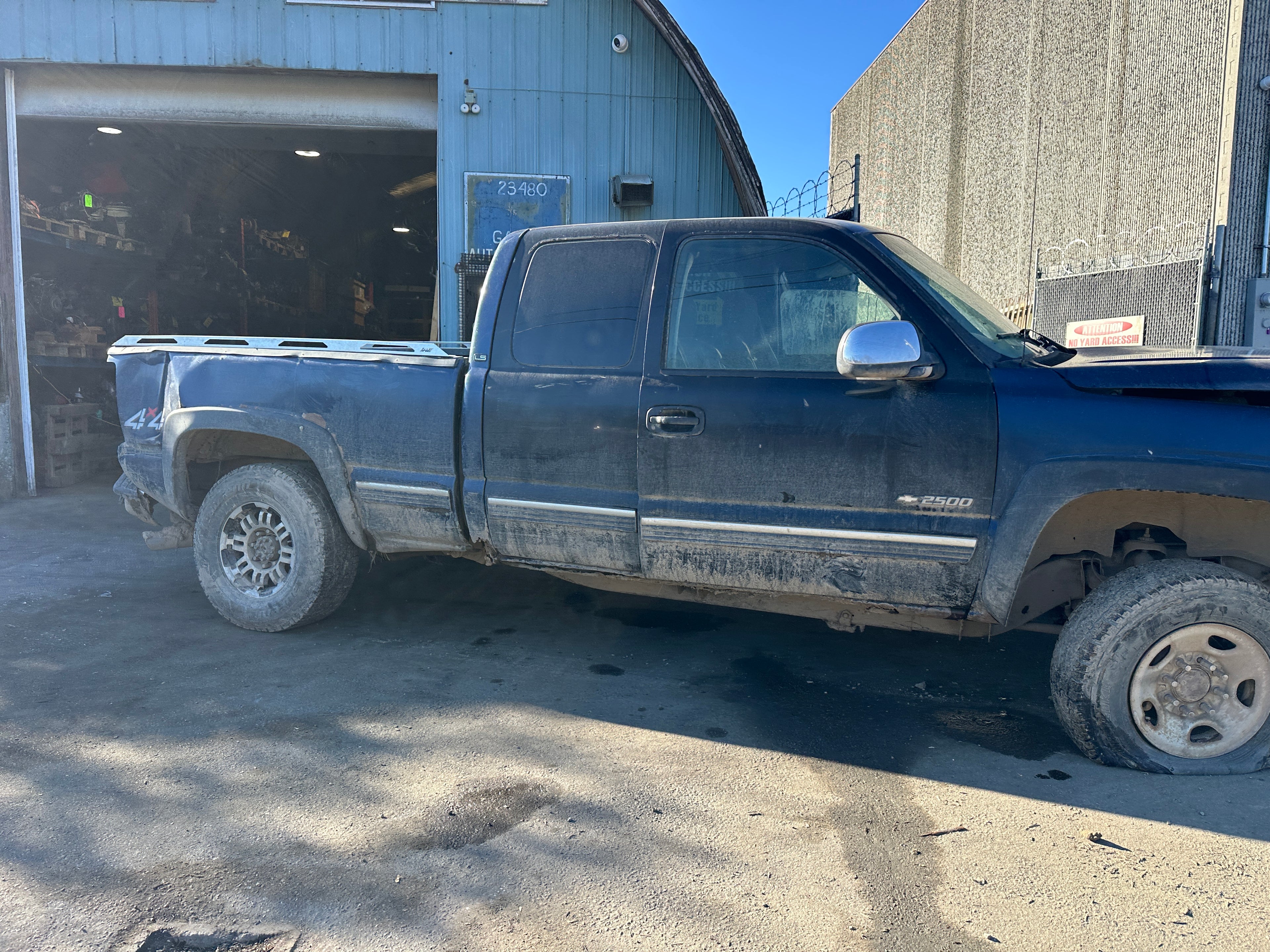 2002 Chevy Silverado 2500 6.6L LB7 – C2505