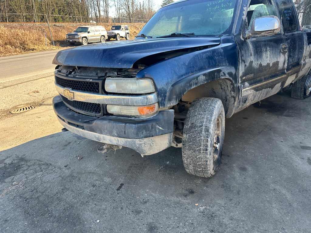2002 Chevy Silverado 2500 6.6L LB7 – C2505