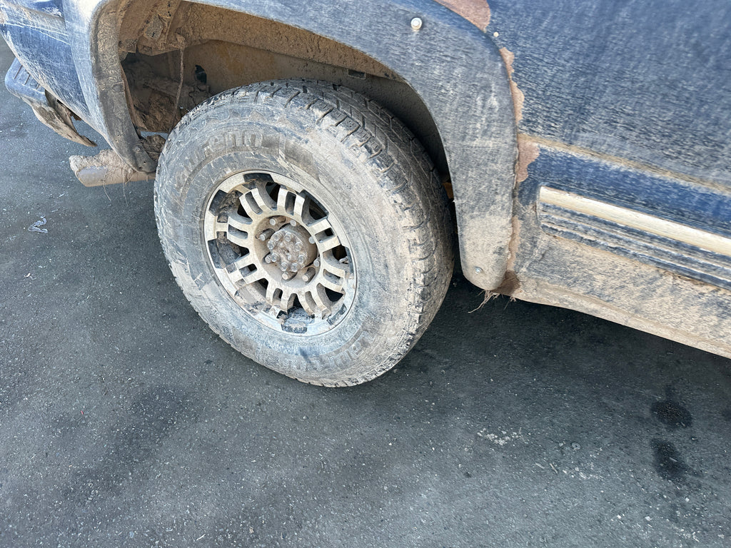 2002 Chevy Silverado 2500 6.6L LB7 – C2505