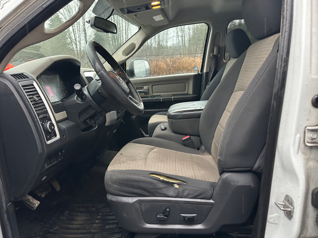 2012 Dodge Ram 3500 SLT 6.7 Cummins – D2602