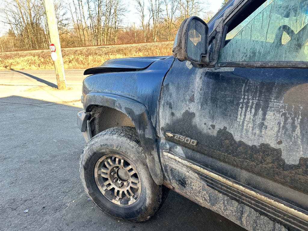 2002 Chevy Silverado 2500 6.6L LB7 – C2505
