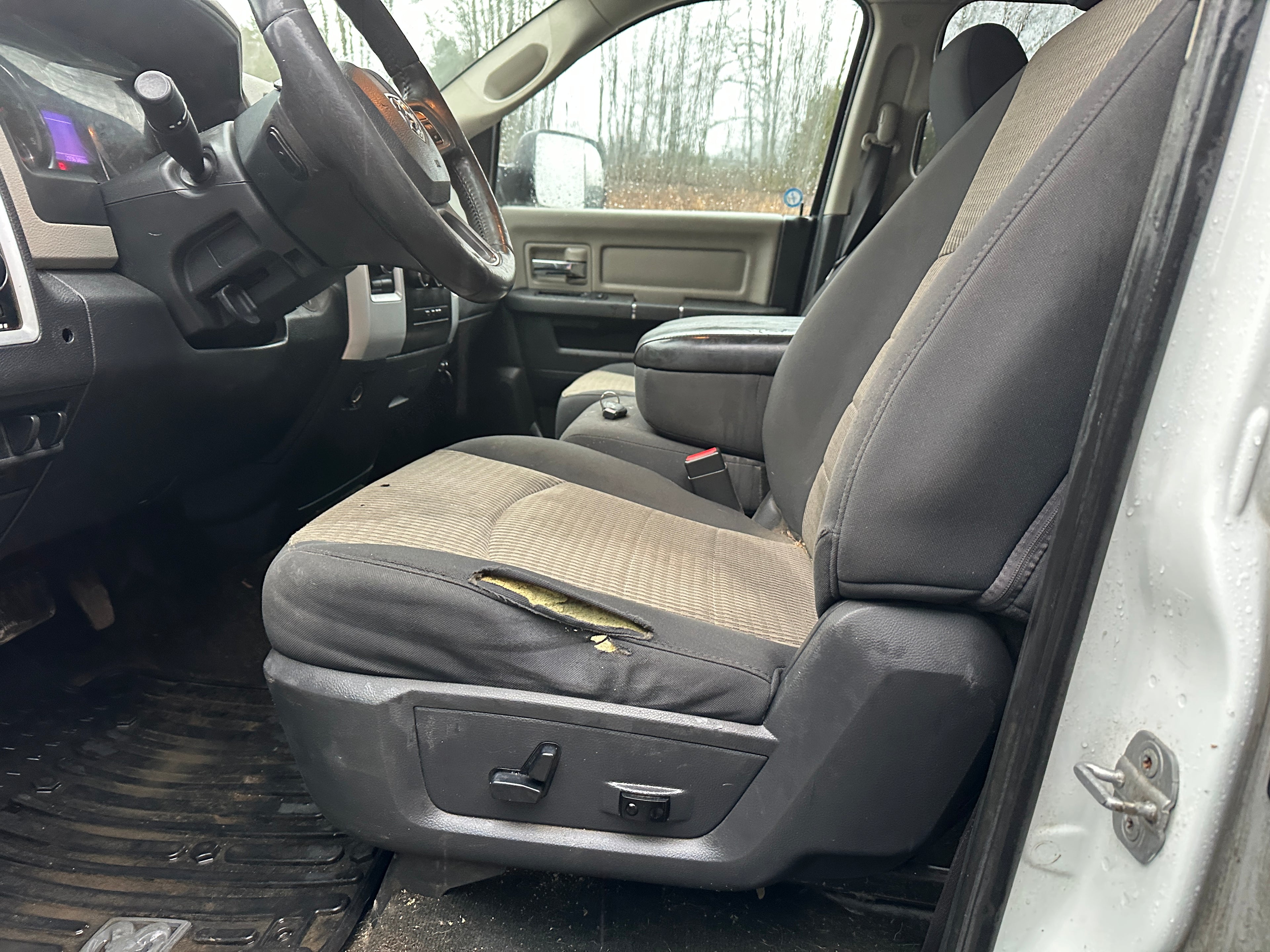 2012 Dodge Ram 3500 SLT 6.7 Cummins – D2602