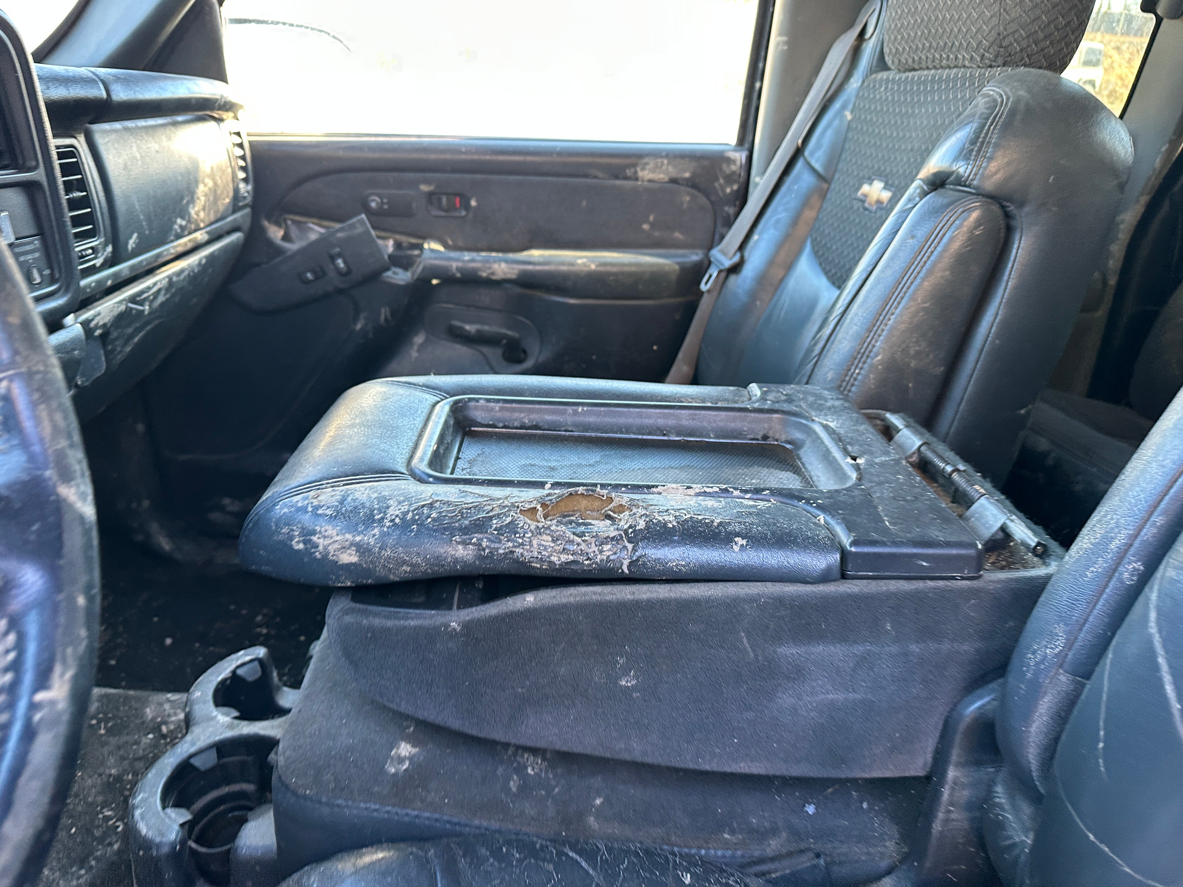 2002 Chevy Silverado 2500 6.6L LB7 – C2505