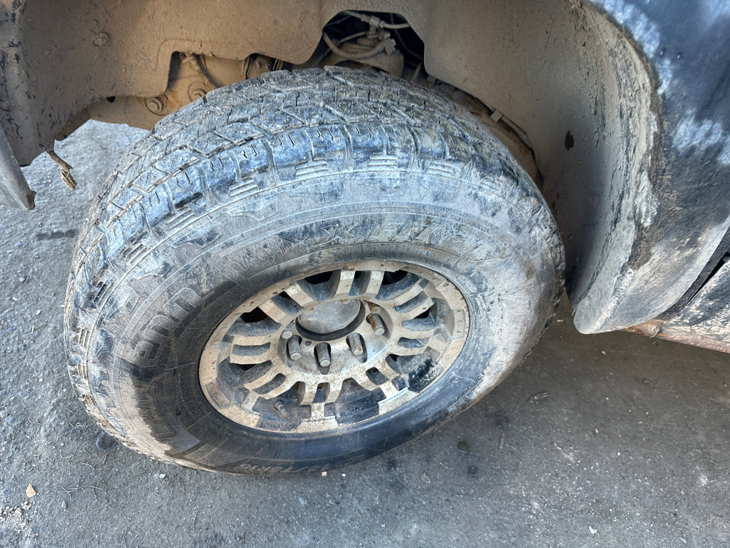 2002 Chevy Silverado 2500 6.6L LB7 – C2505