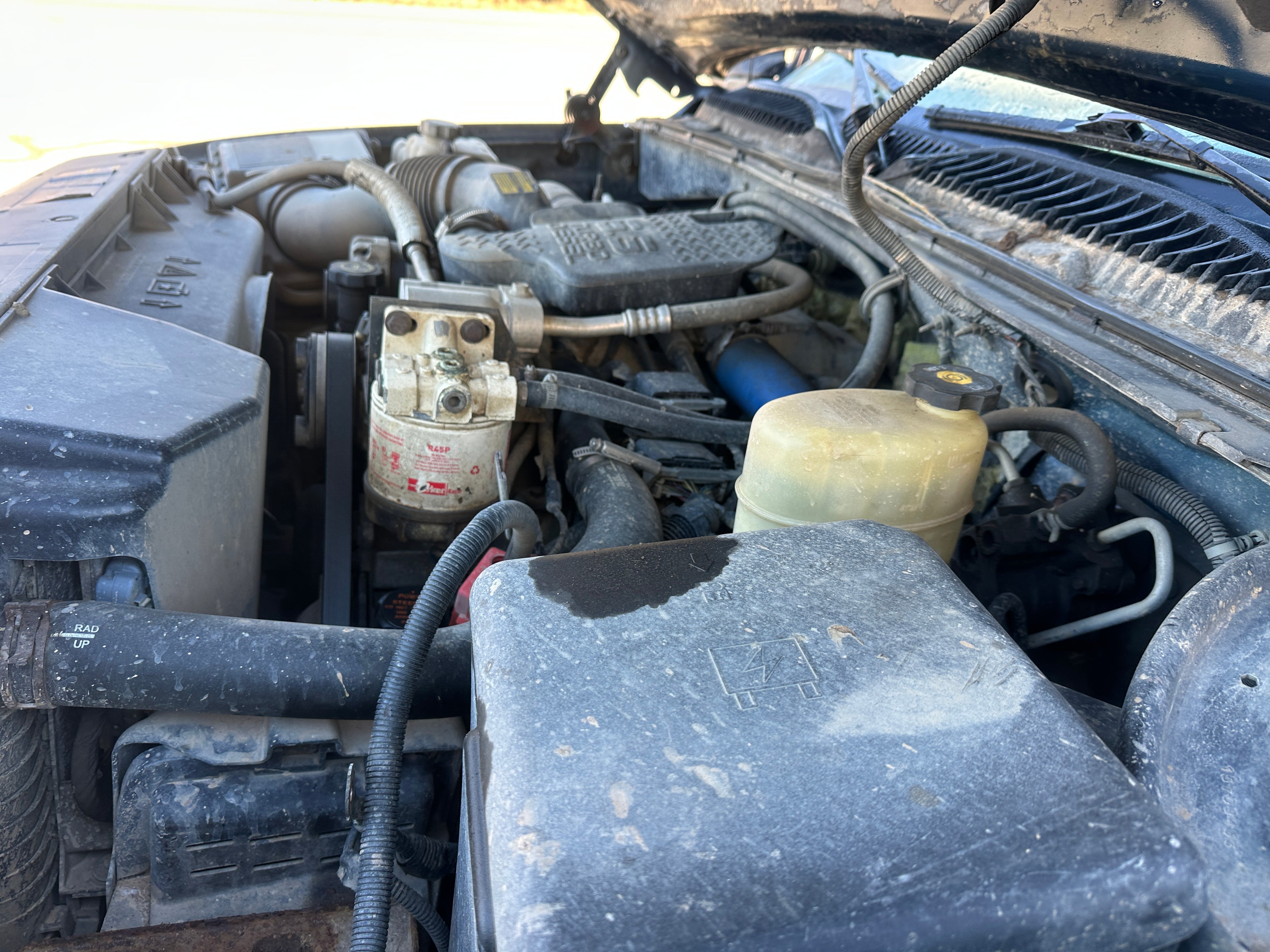 2002 Chevy Silverado 2500 6.6L LB7 – C2505