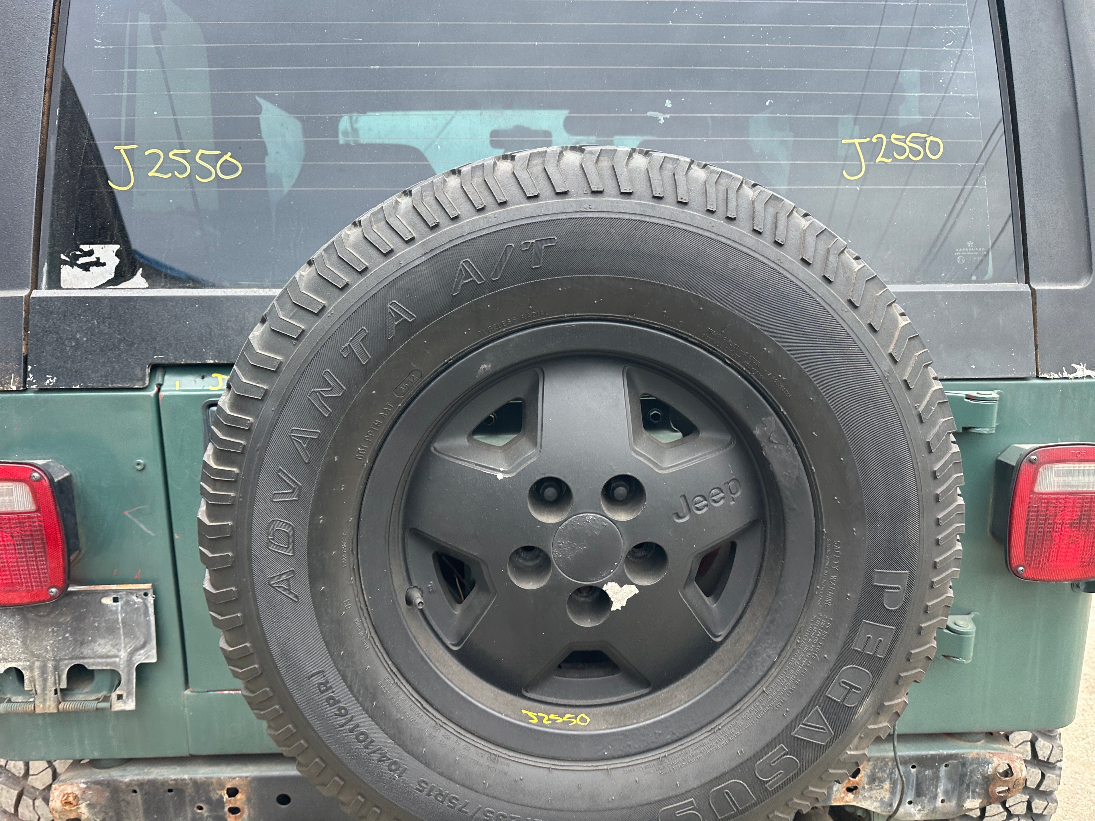 1993 Jeep Wrangler YJ 2.5 – J2550