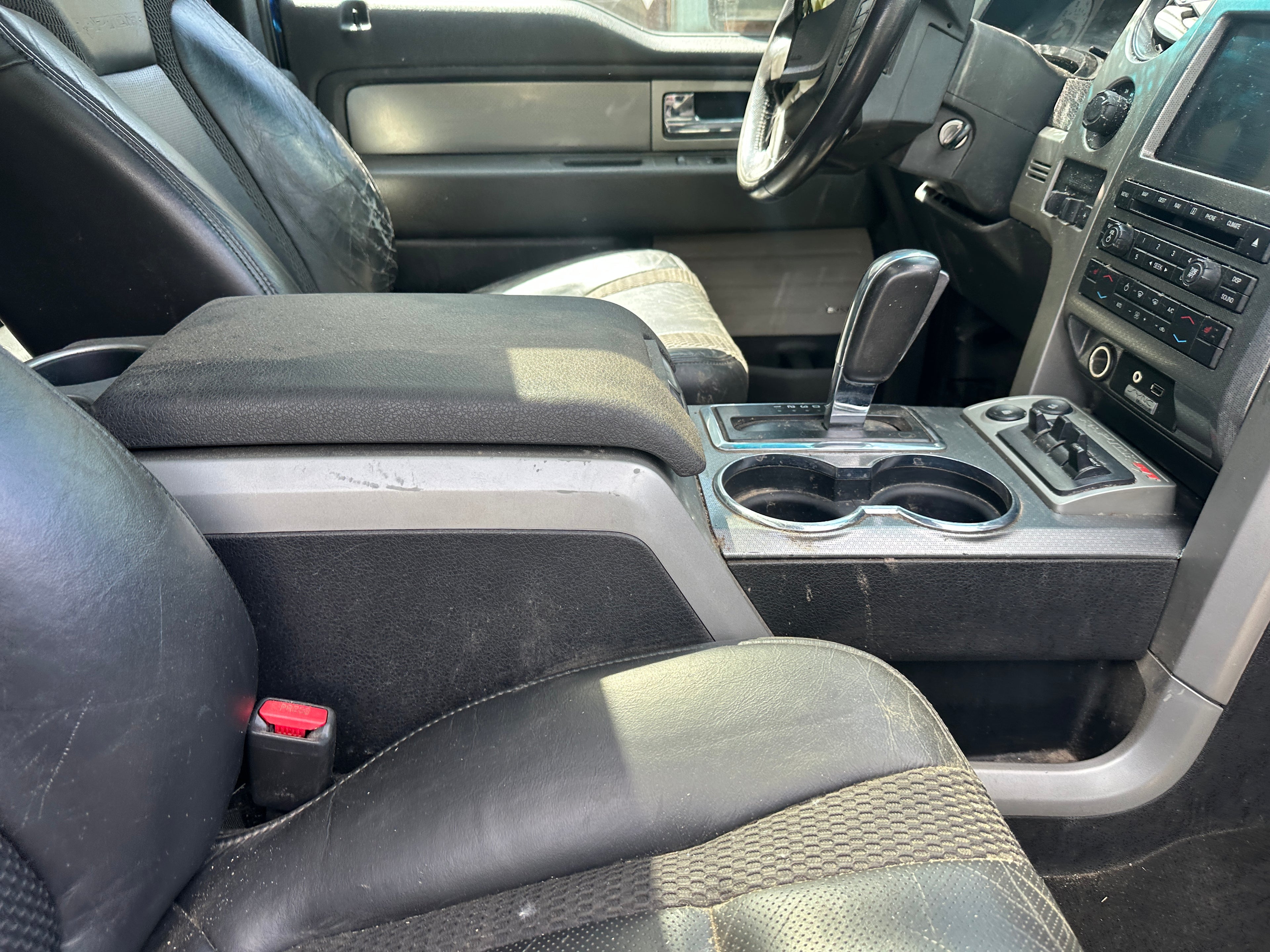 2010 Ford F-150 Raptor – F2505