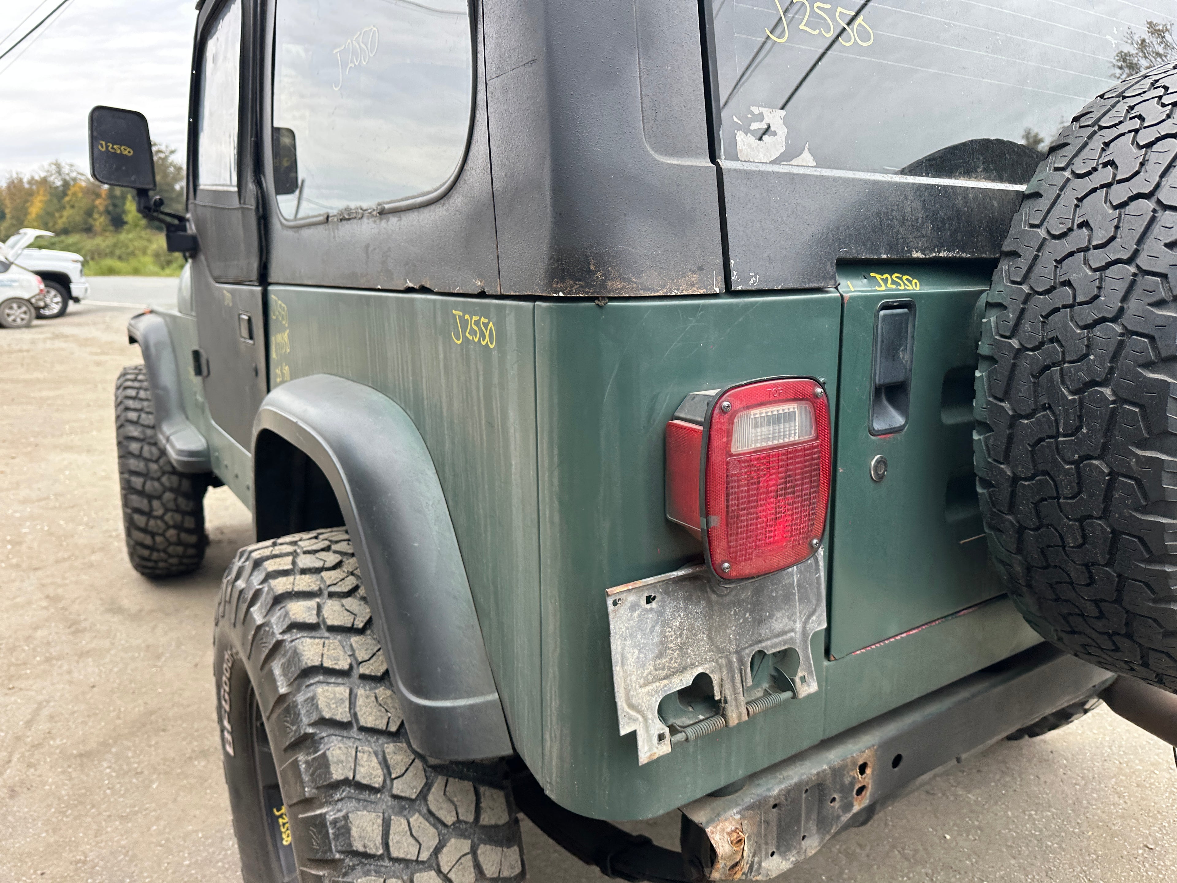 1993 Jeep Wrangler YJ 2.5 – J2550