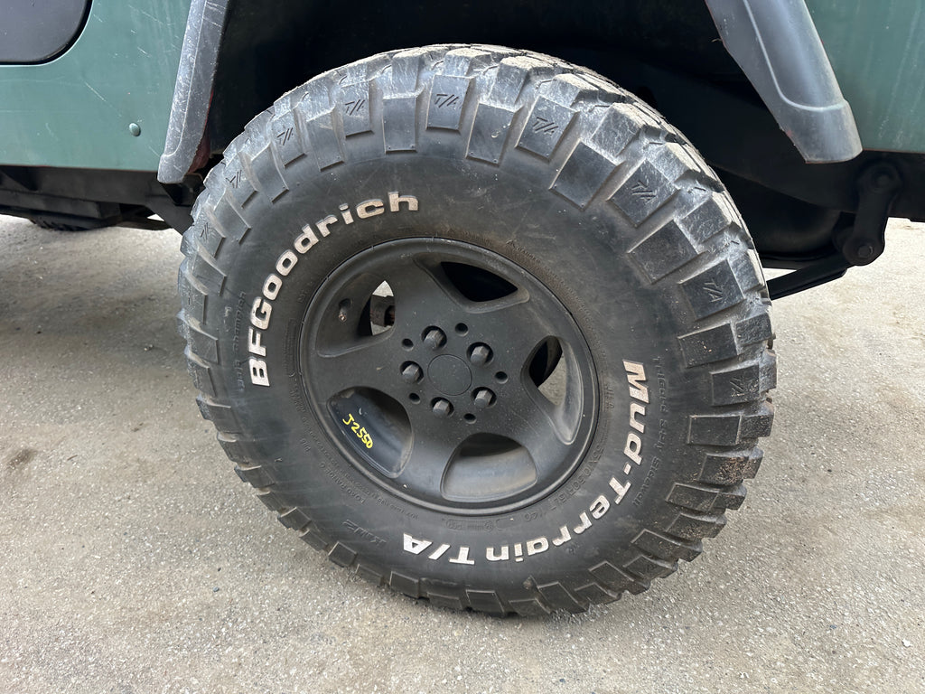 1993 Jeep Wrangler YJ 2.5 – J2550