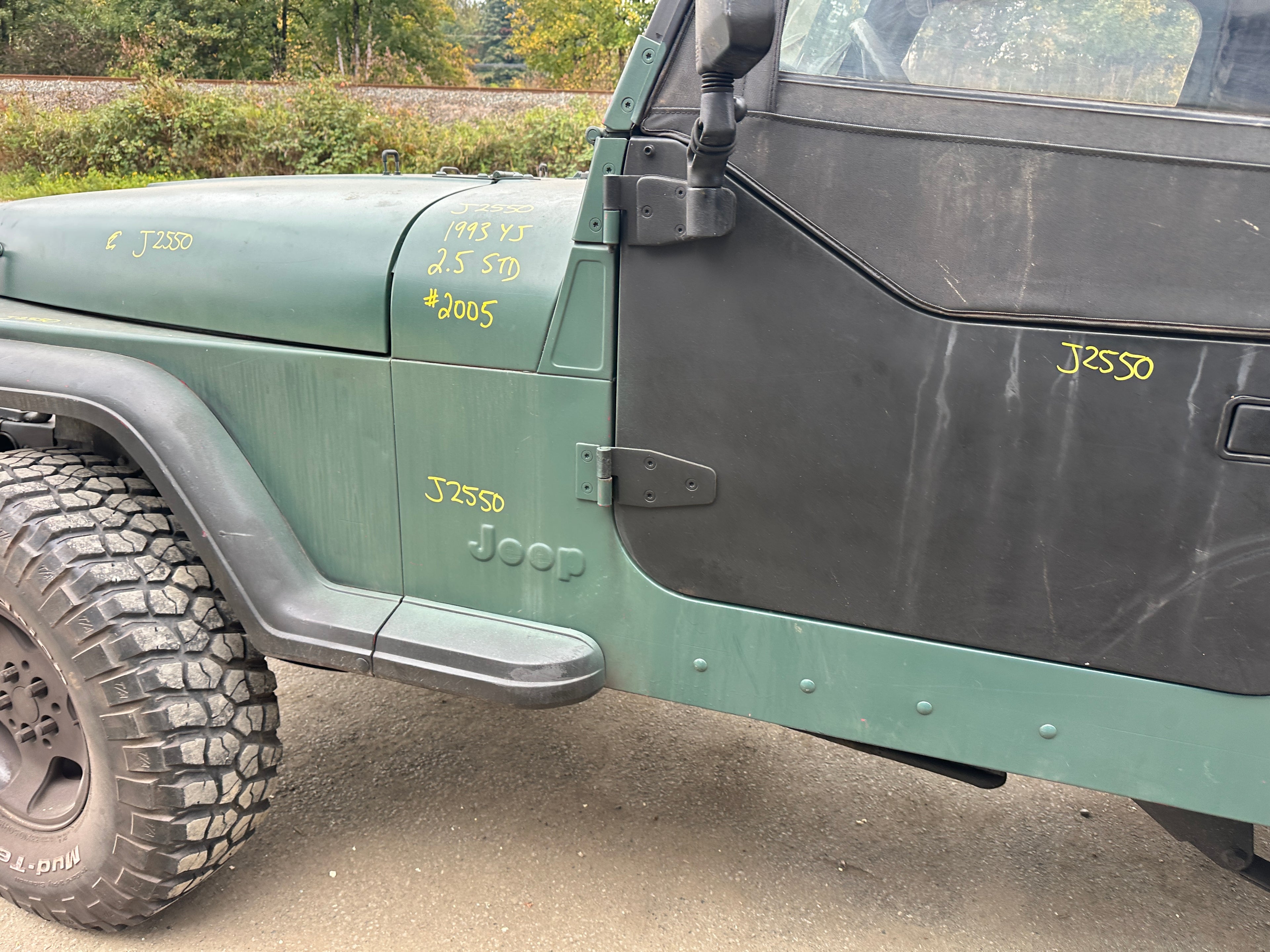 1993 Jeep Wrangler YJ 2.5 – J2550