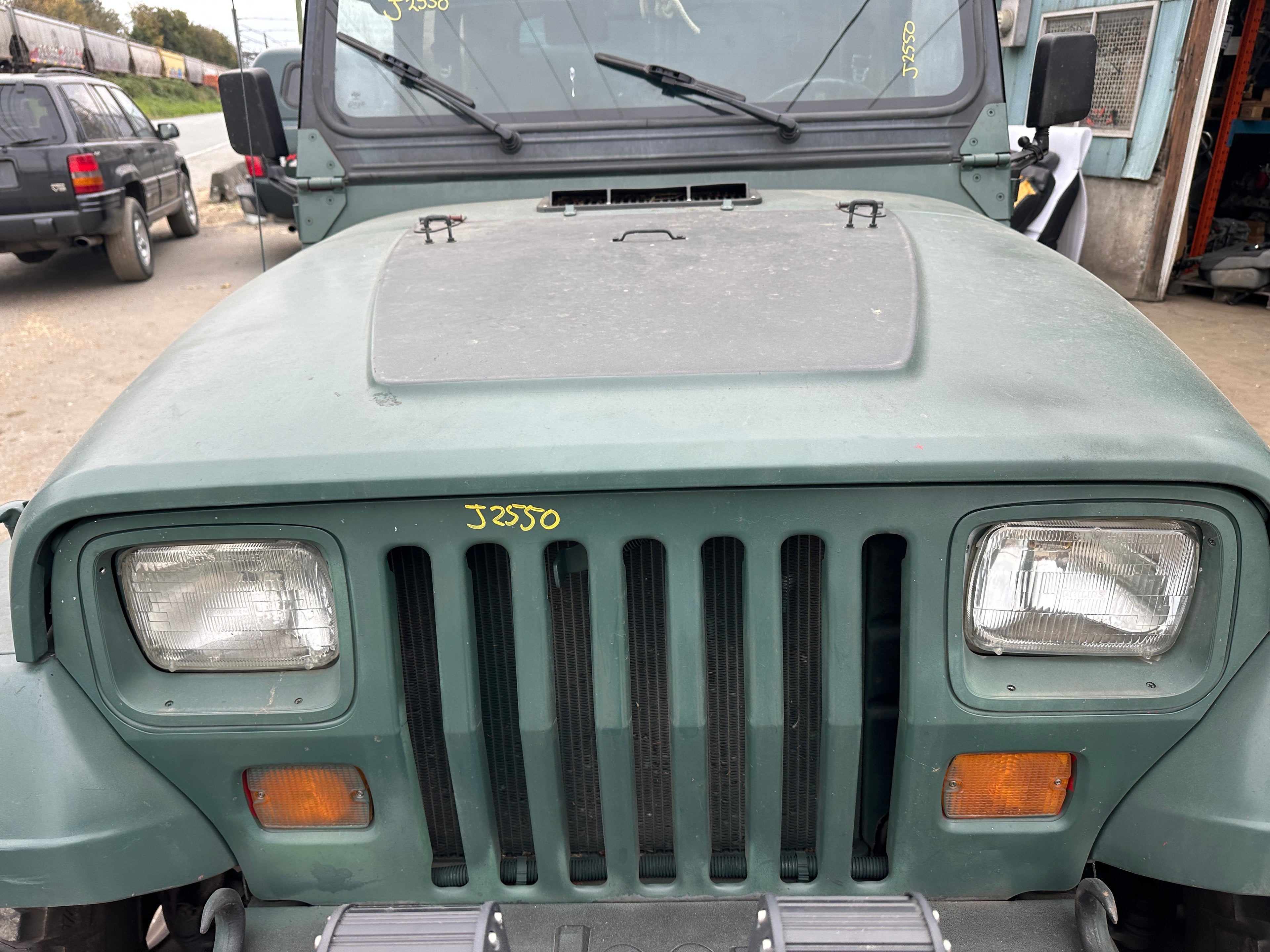 1993 Jeep Wrangler YJ 2.5 – J2550