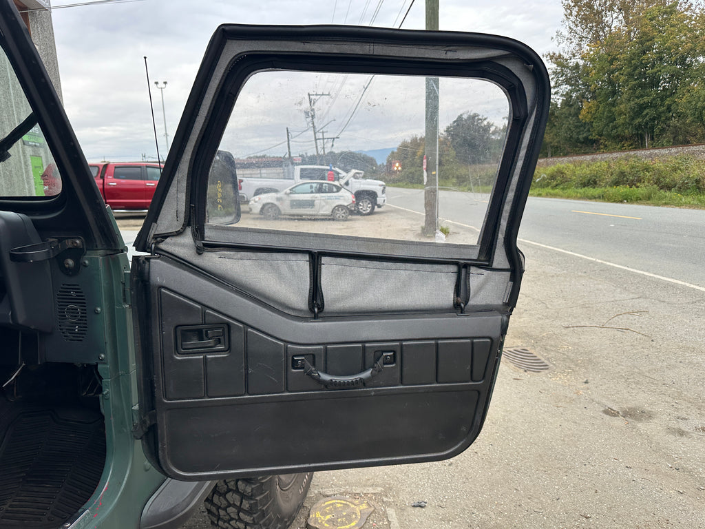 1993 Jeep Wrangler YJ 2.5 – J2550