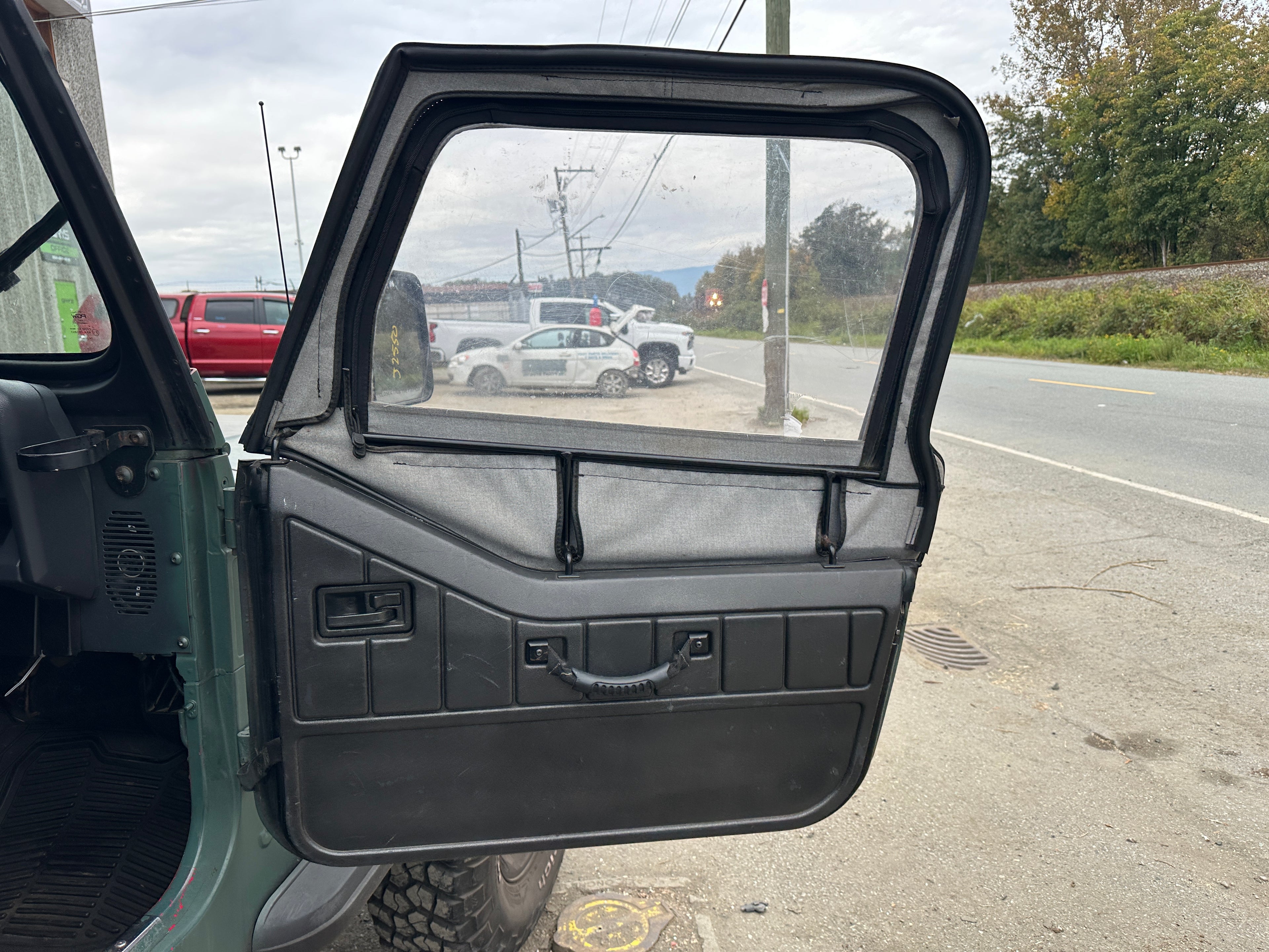 1993 Jeep Wrangler YJ 2.5 – J2550