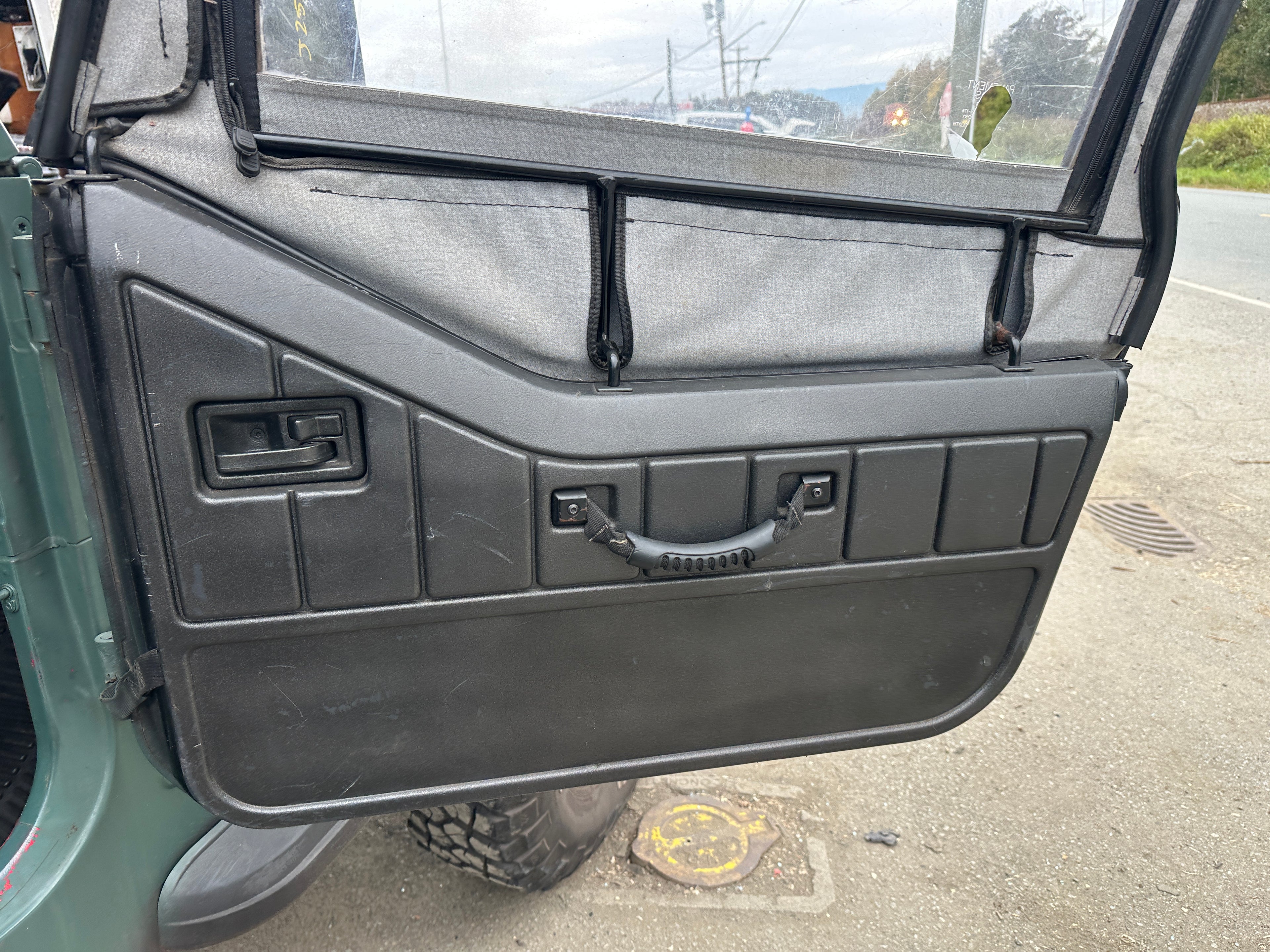 1993 Jeep Wrangler YJ 2.5 – J2550