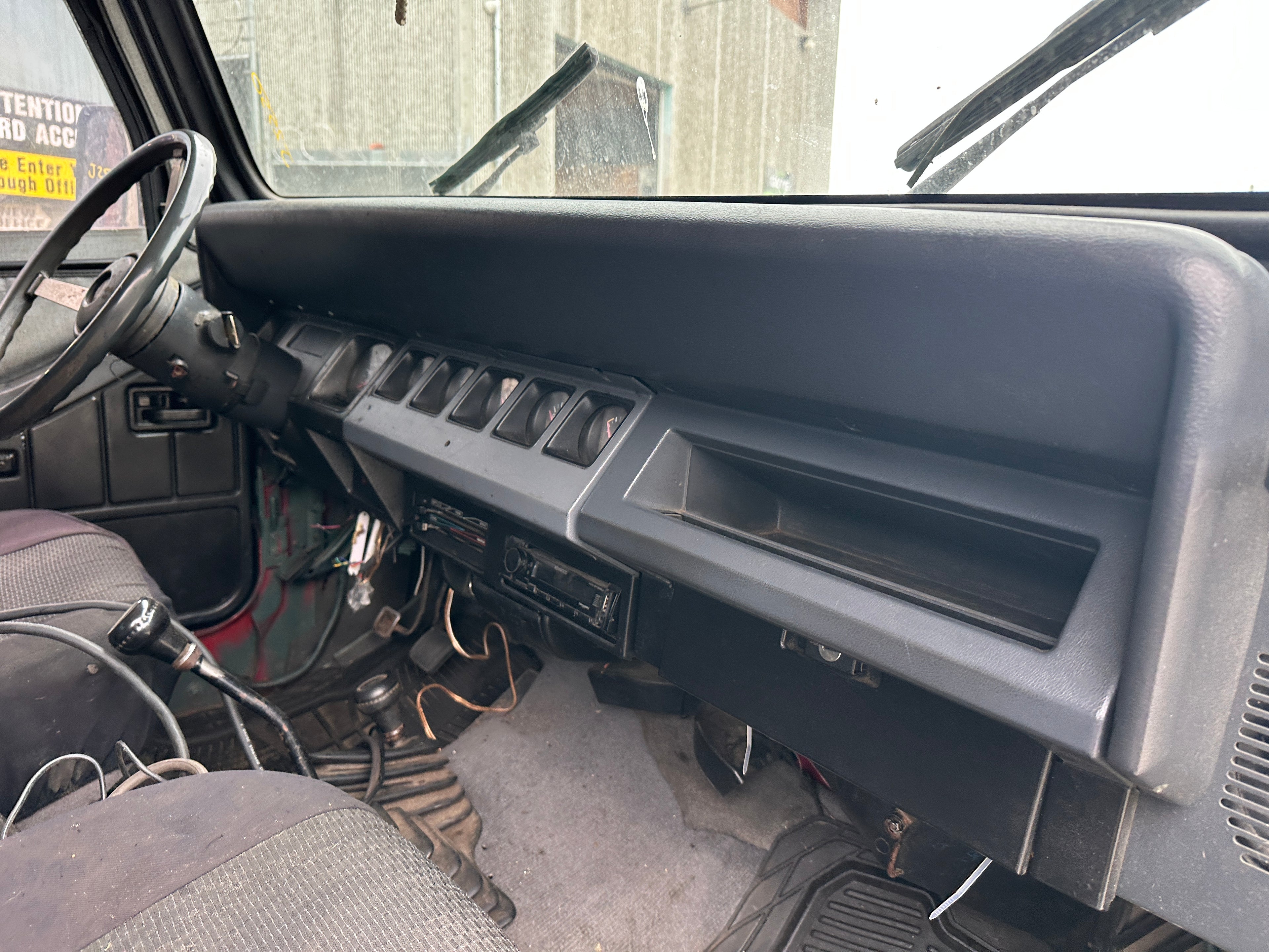 1993 Jeep Wrangler YJ 2.5 – J2550