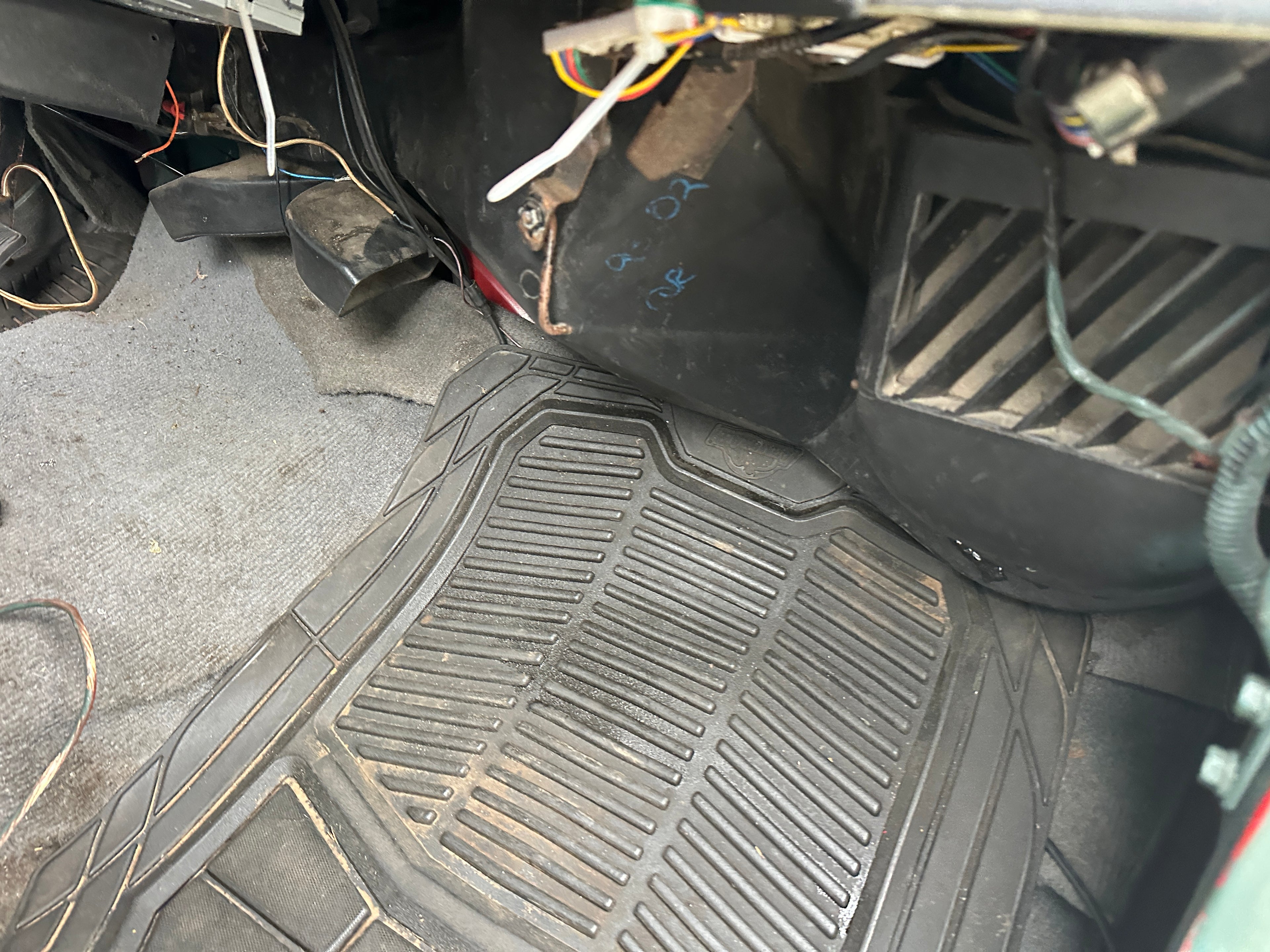 1993 Jeep Wrangler YJ 2.5 – J2550