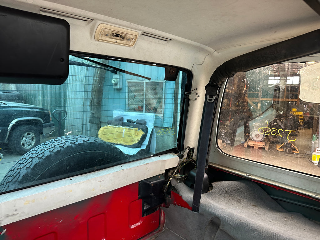 1993 Jeep Wrangler YJ 2.5 – J2550