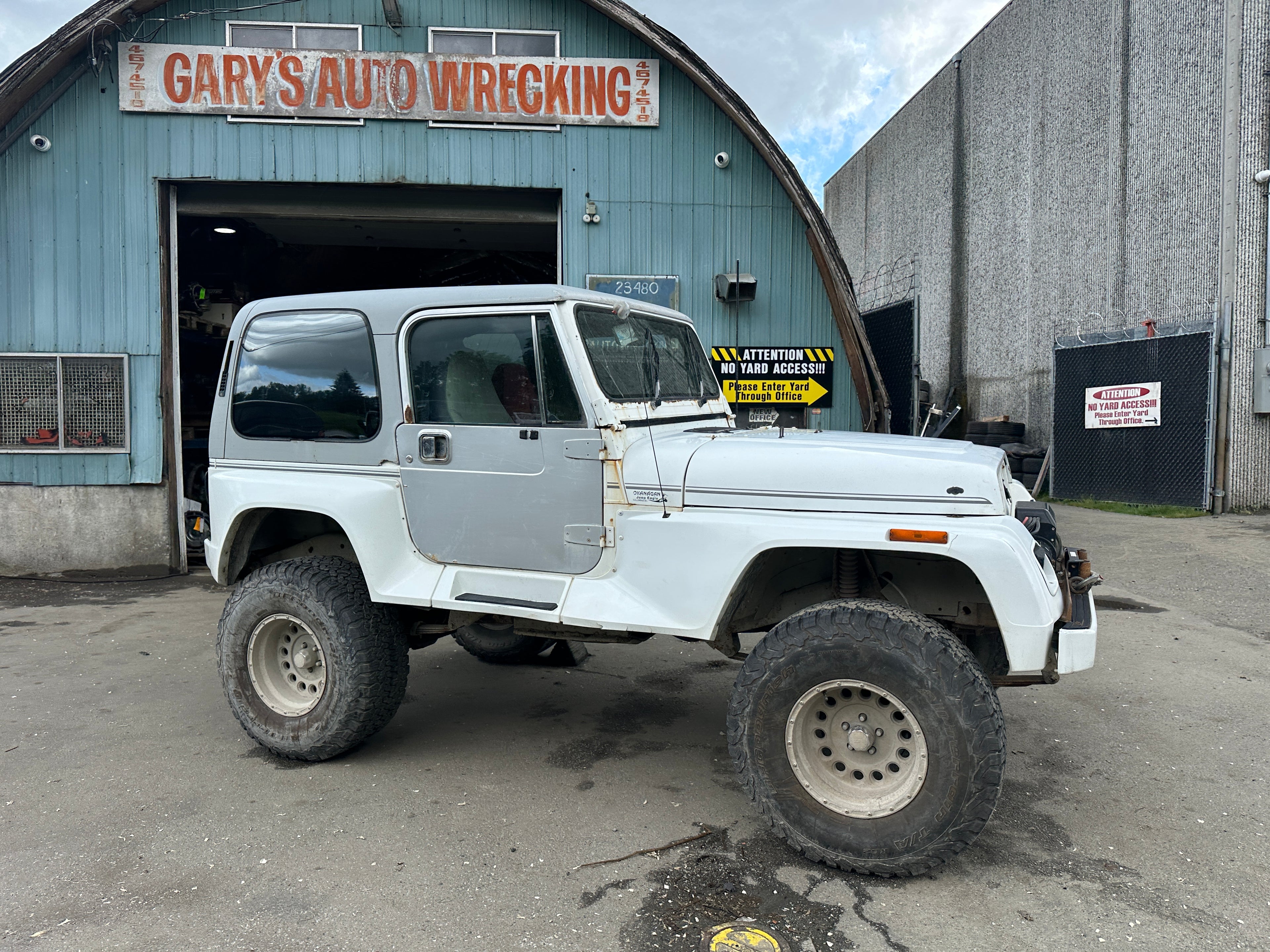 1992 Jeep Wrangler YJ – J2527