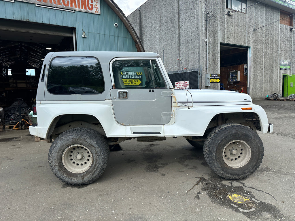 1992 Jeep Wrangler YJ – J2527