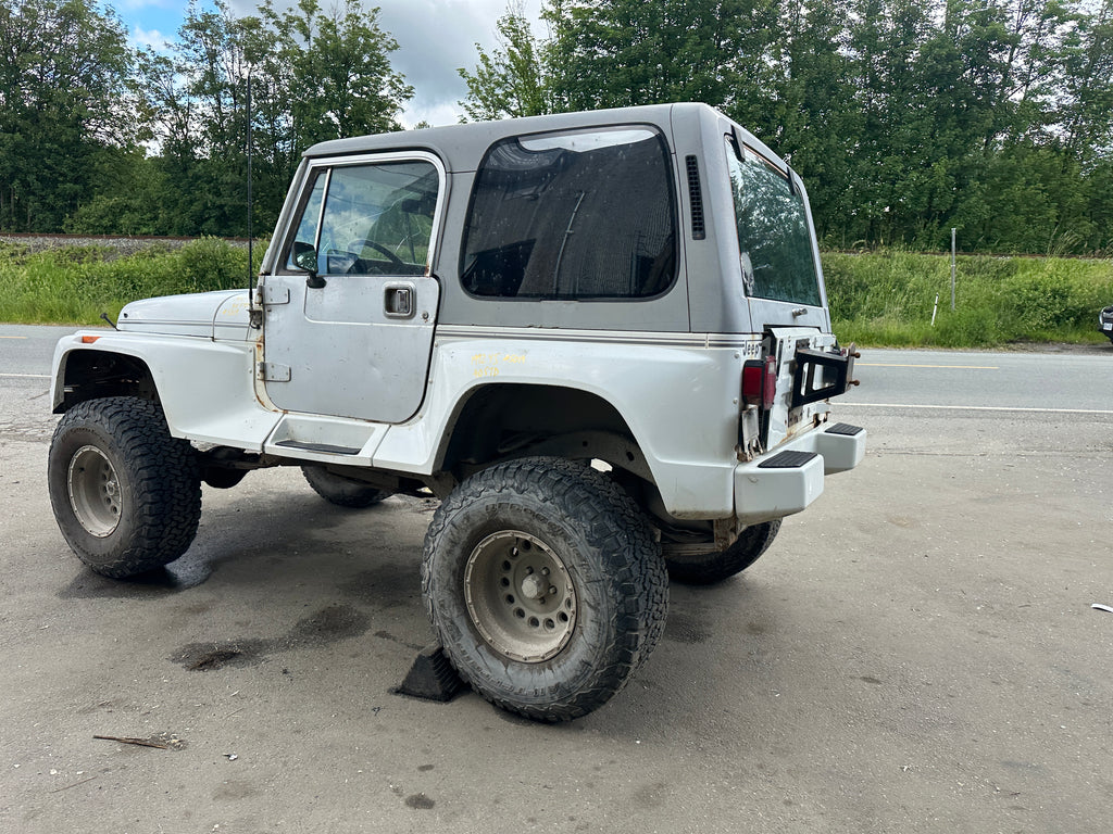 1992 Jeep Wrangler YJ – J2527