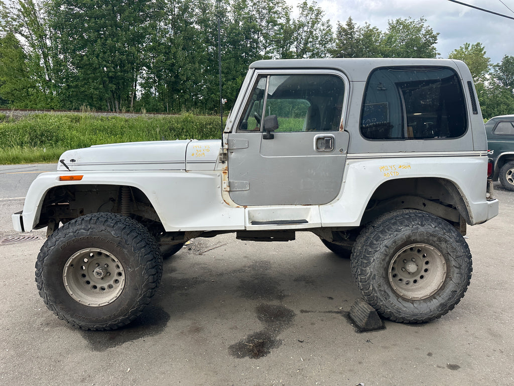 1992 Jeep Wrangler YJ – J2527