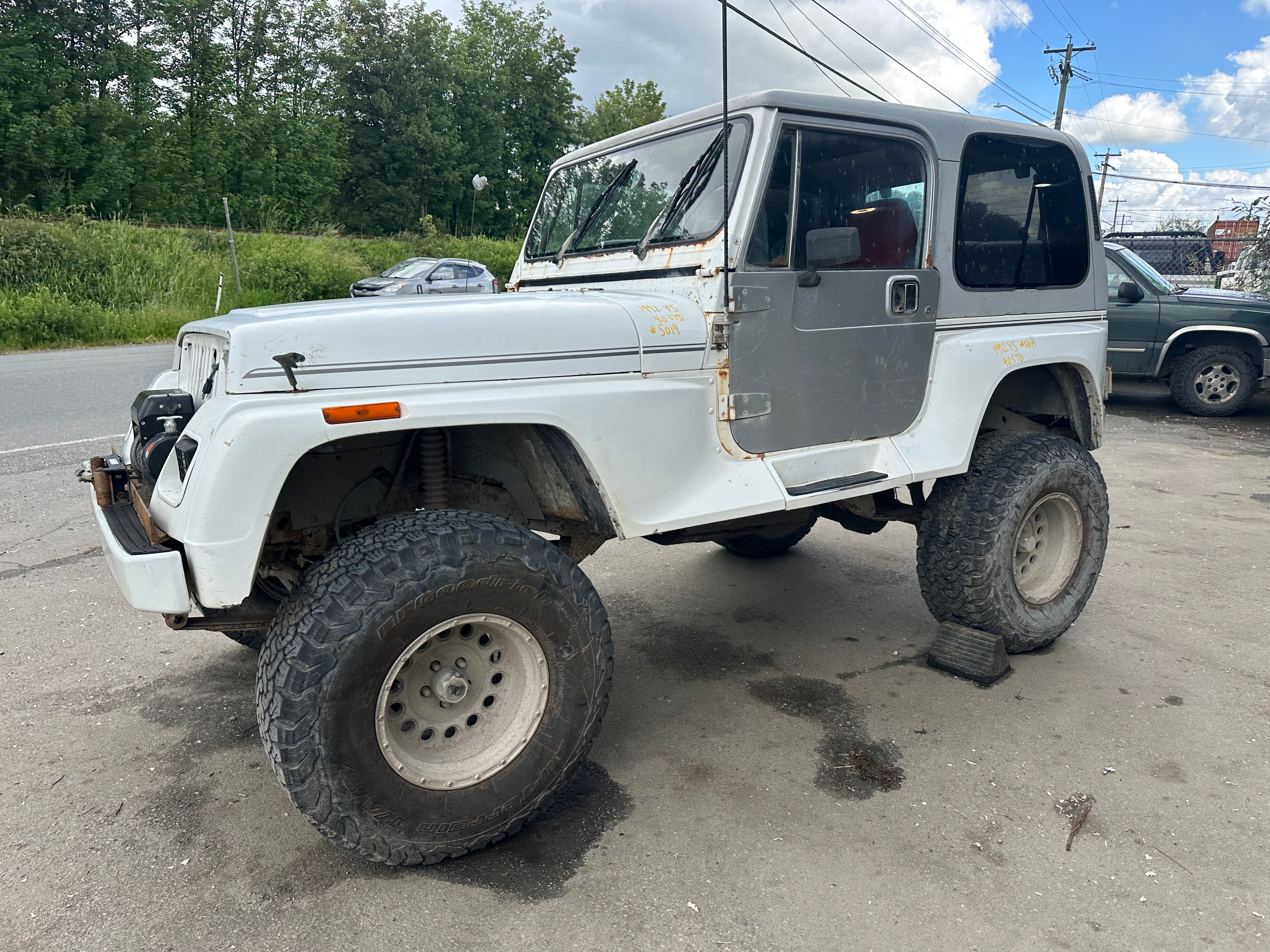 1992 Jeep Wrangler YJ – J2527