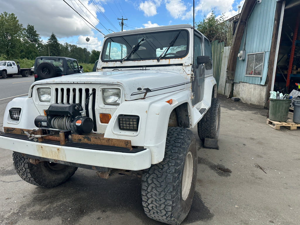 1992 Jeep Wrangler YJ – J2527