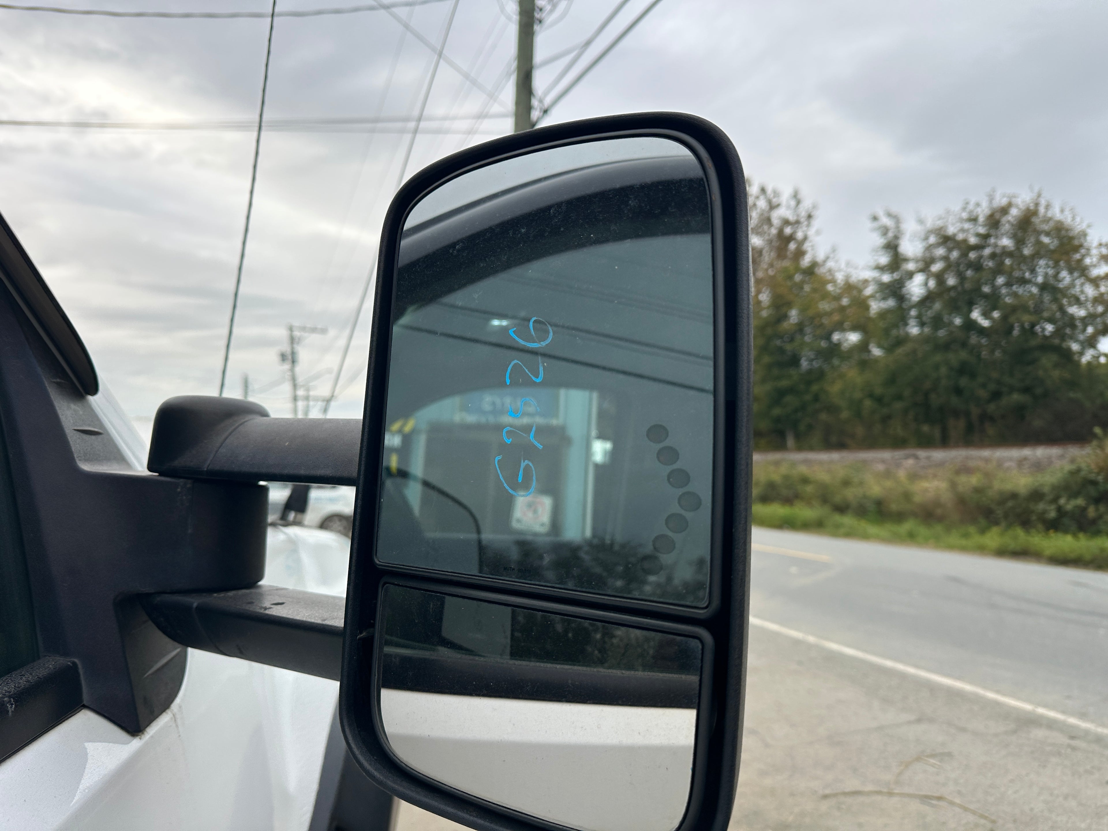 2012 GMC Sierra K3500 SLE 6.6 LML Duramax – G2526